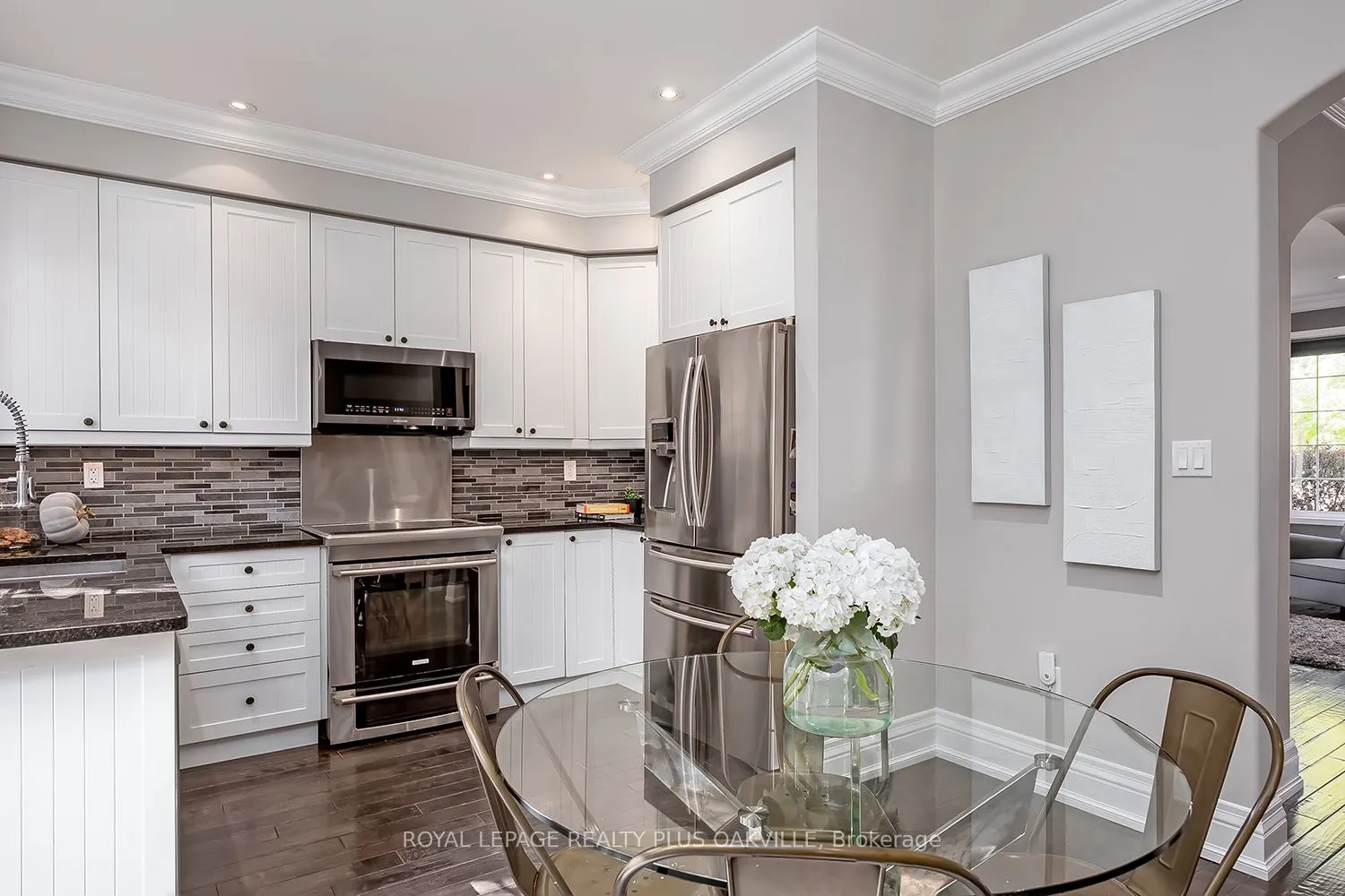 3174 Scotscraig Crescent