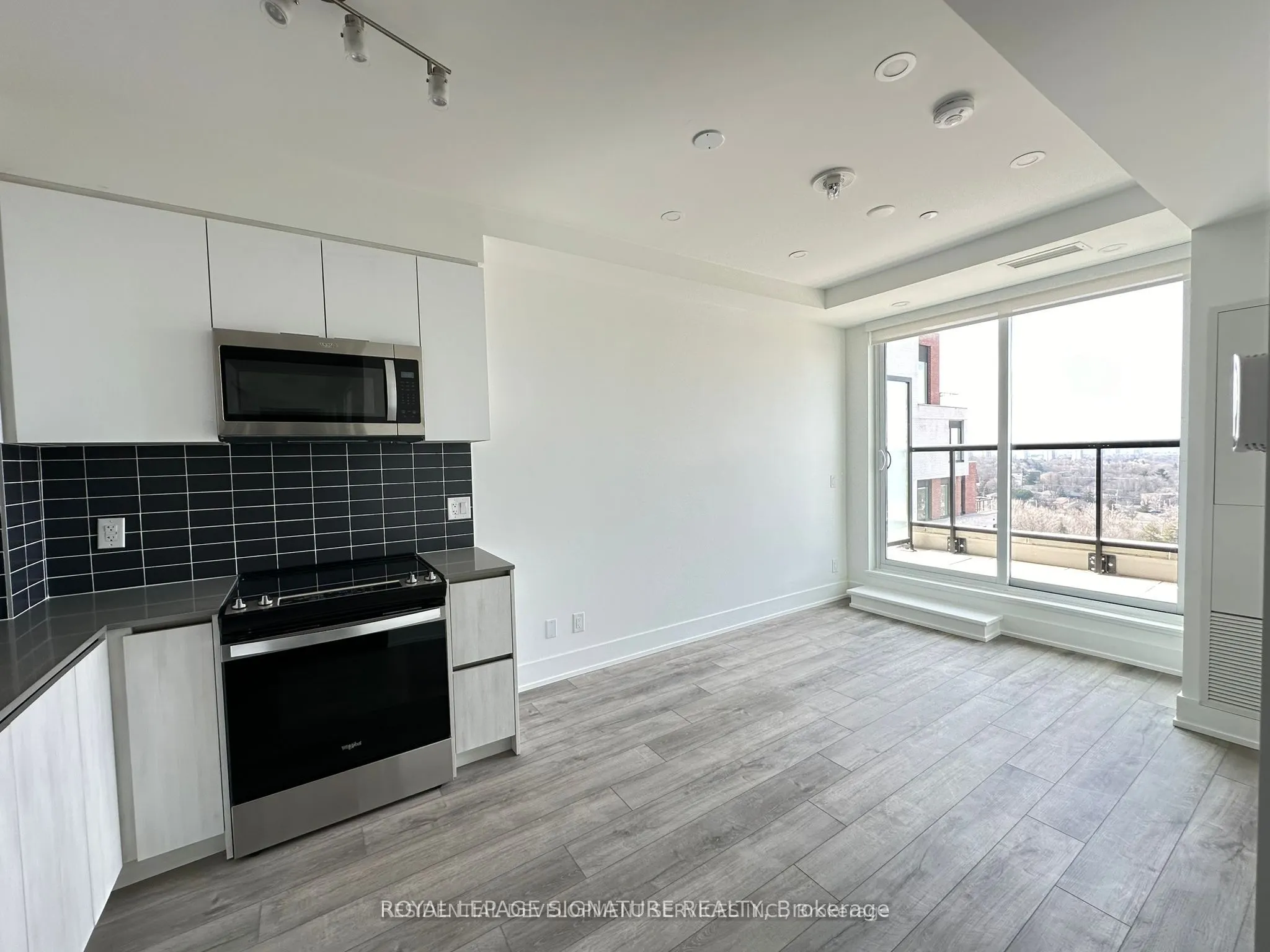 3100 Keele Street, #1213