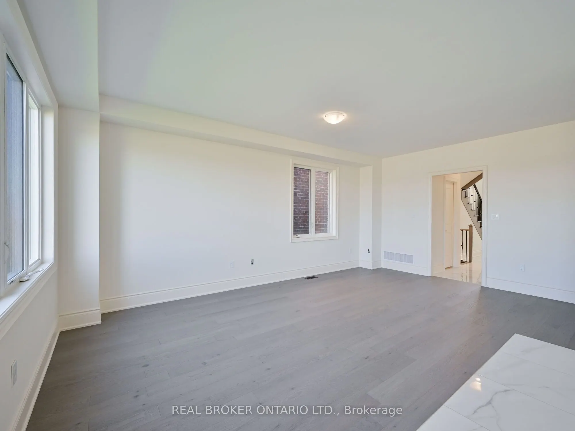1555 Severn Drive