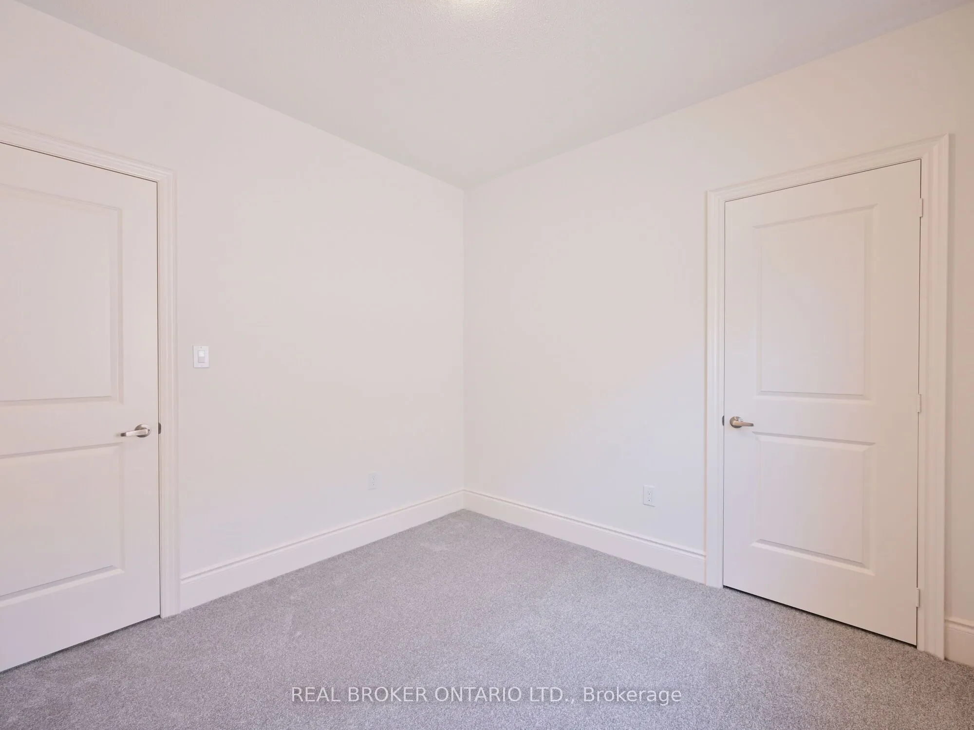 1555 Severn Drive