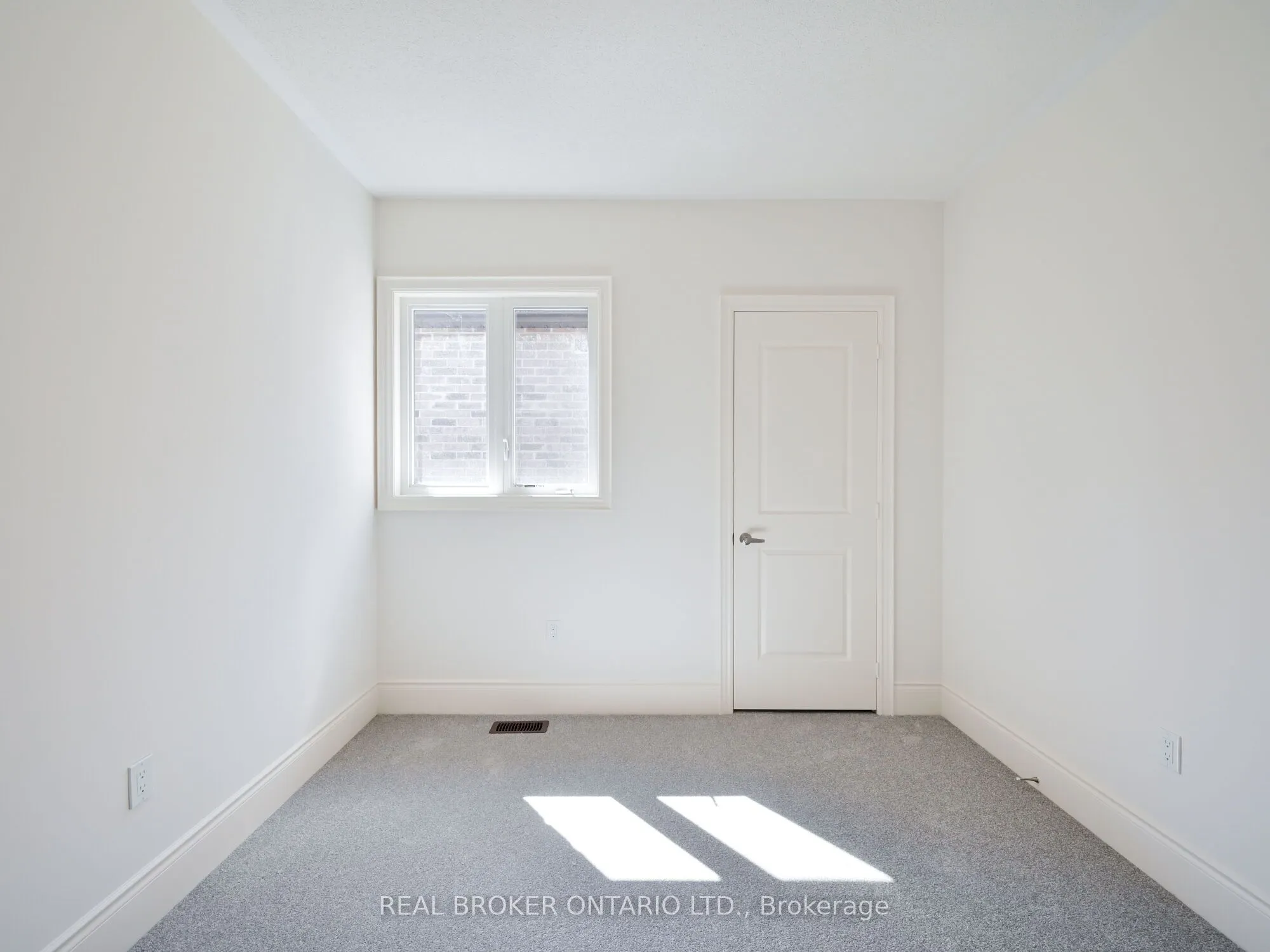 1555 Severn Drive