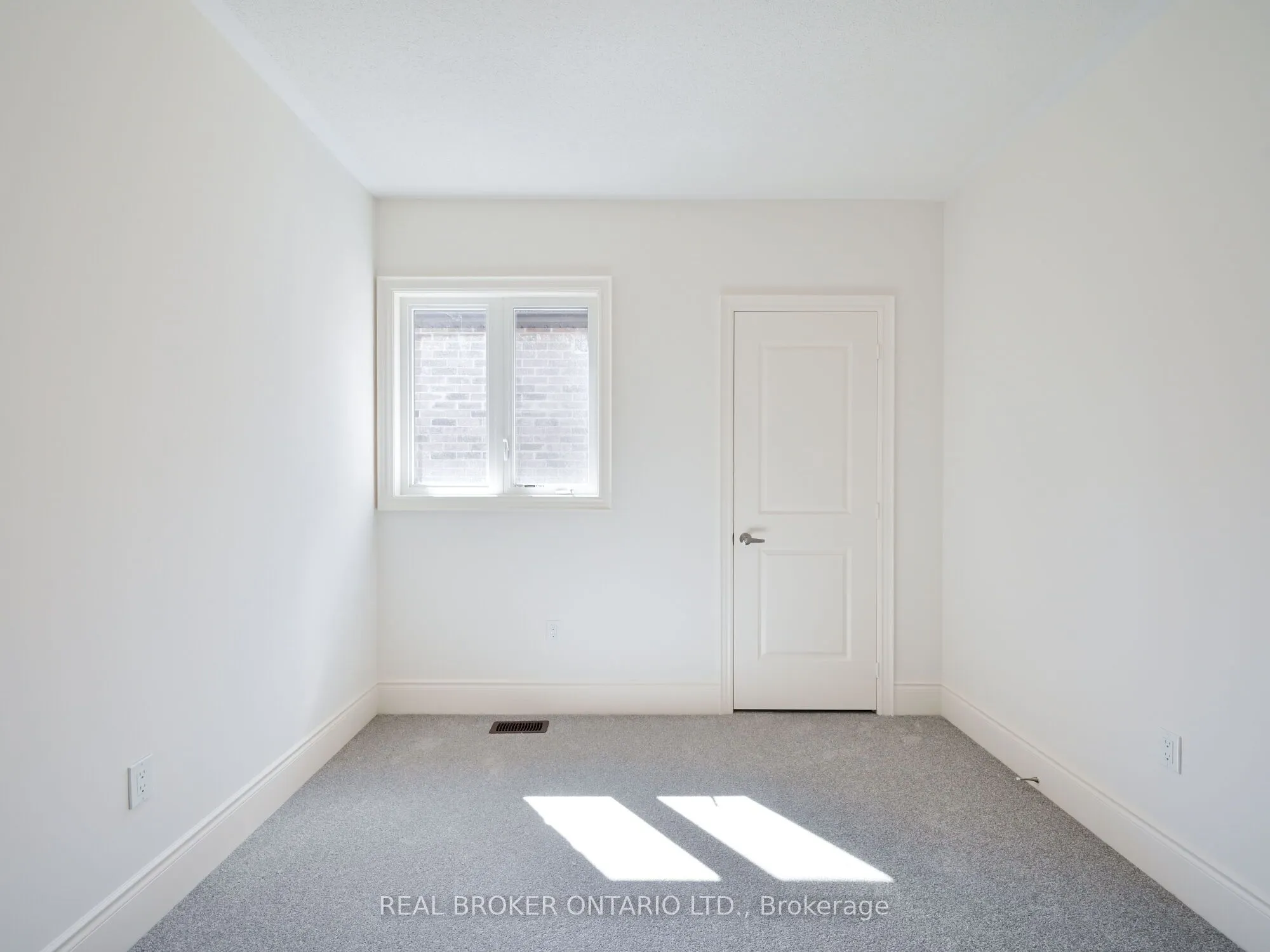 1555 Severn Drive