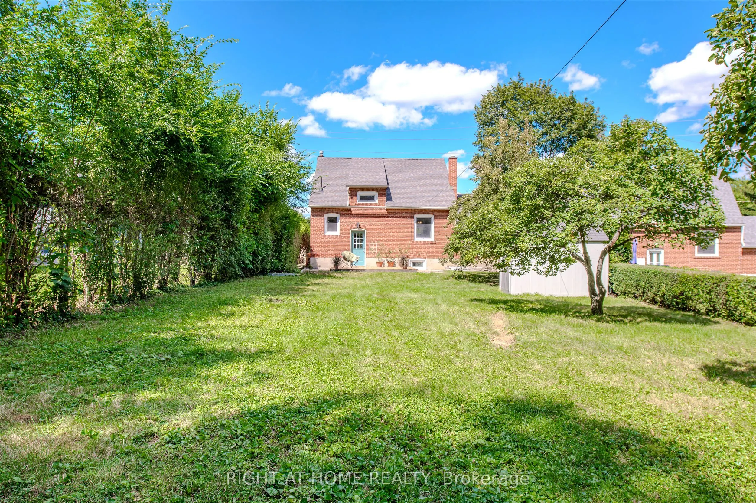 309 Rathburn Road