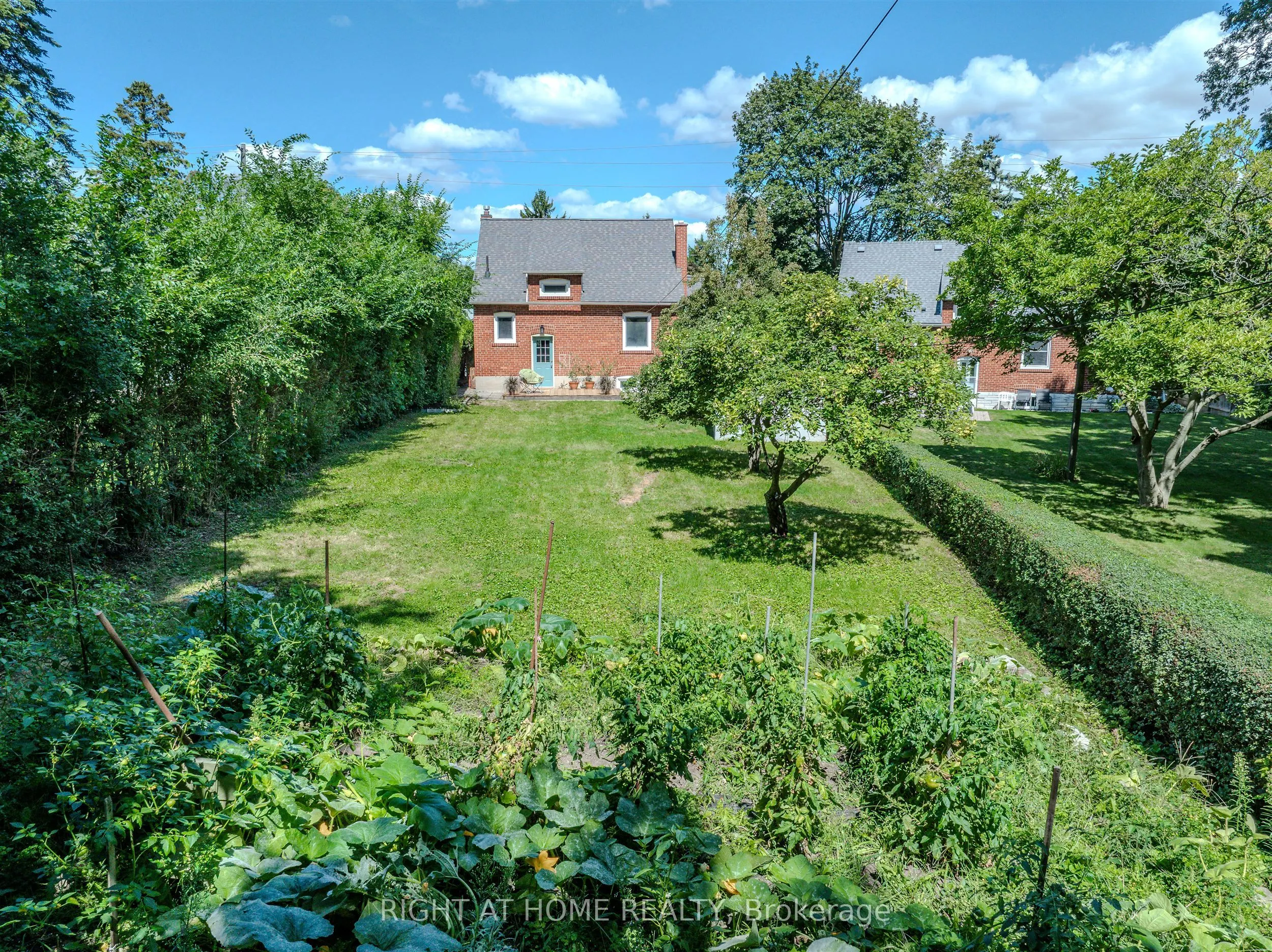 309 Rathburn Road