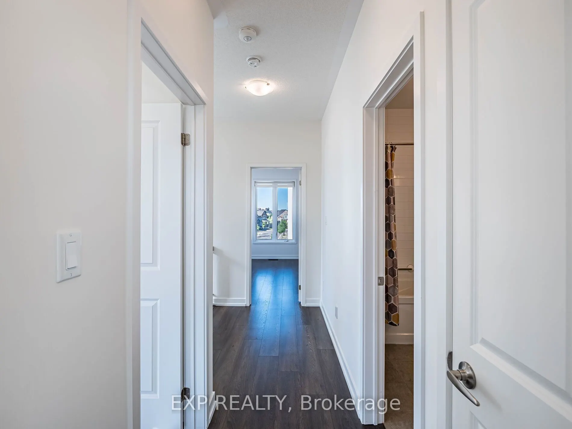 3128 Mintwood Circle