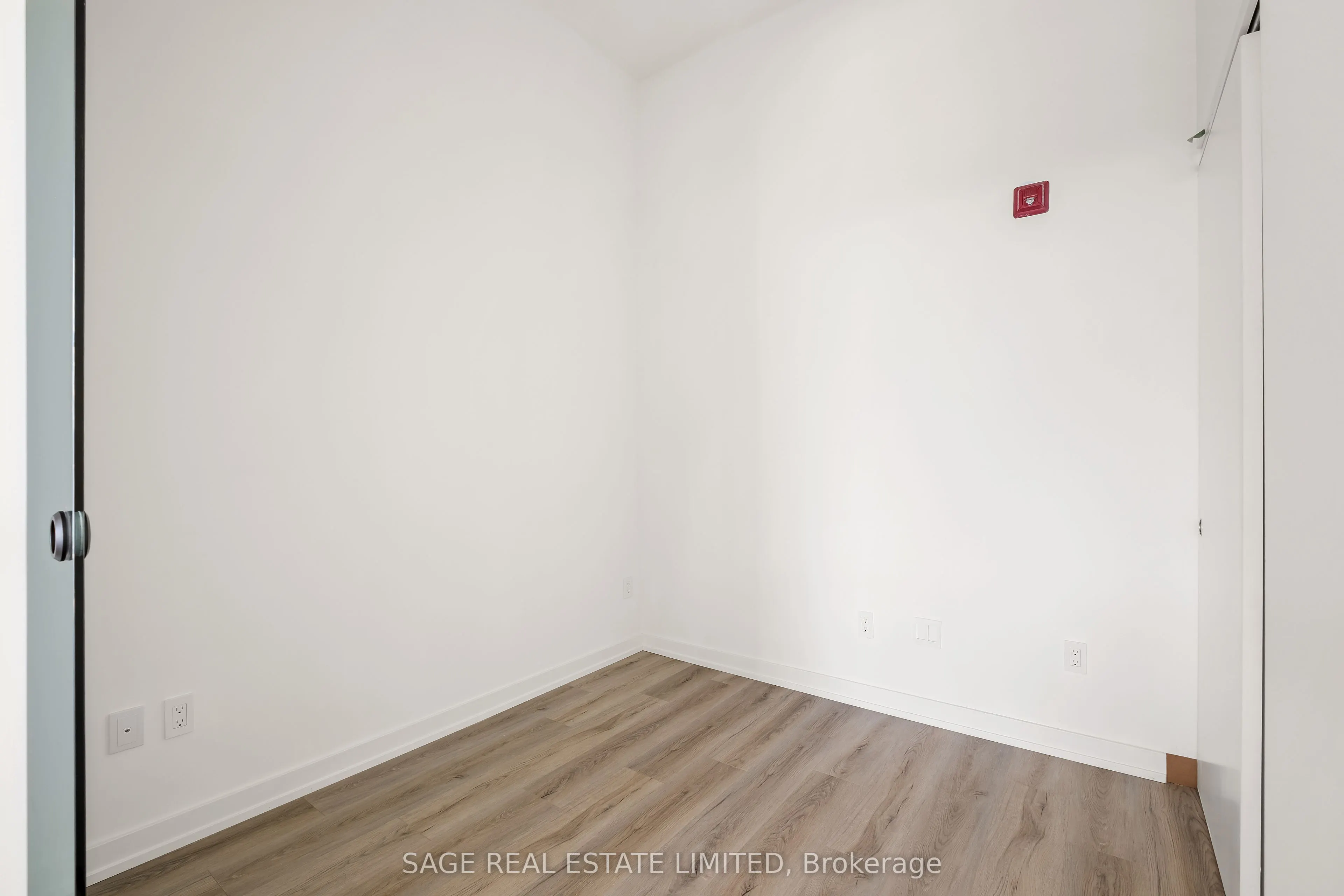 722 Marlee Avenue, #401