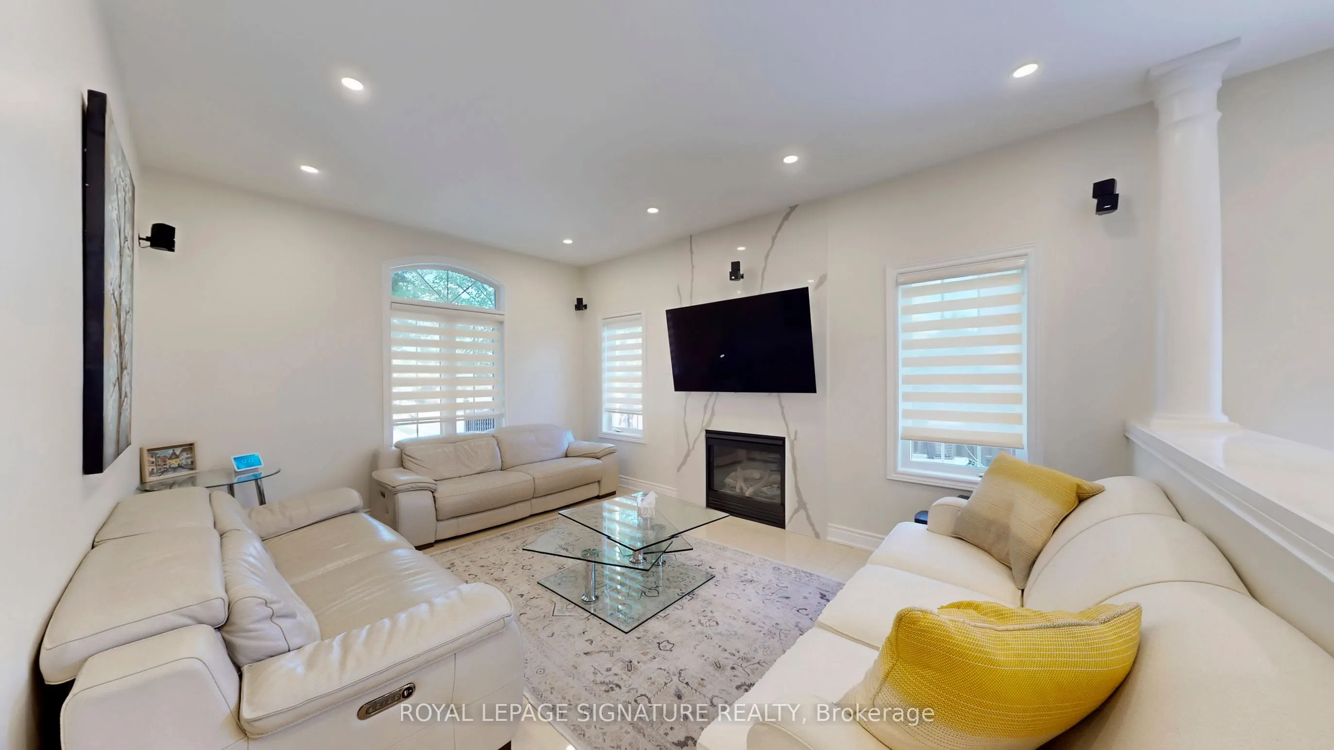 25 Sawston Circle