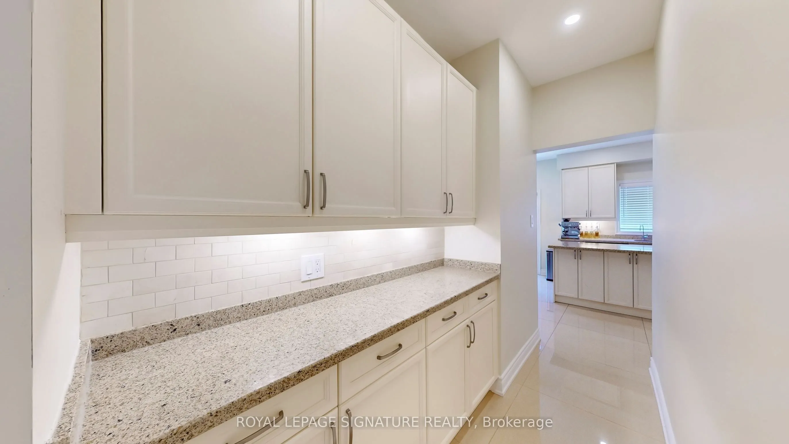 25 Sawston Circle