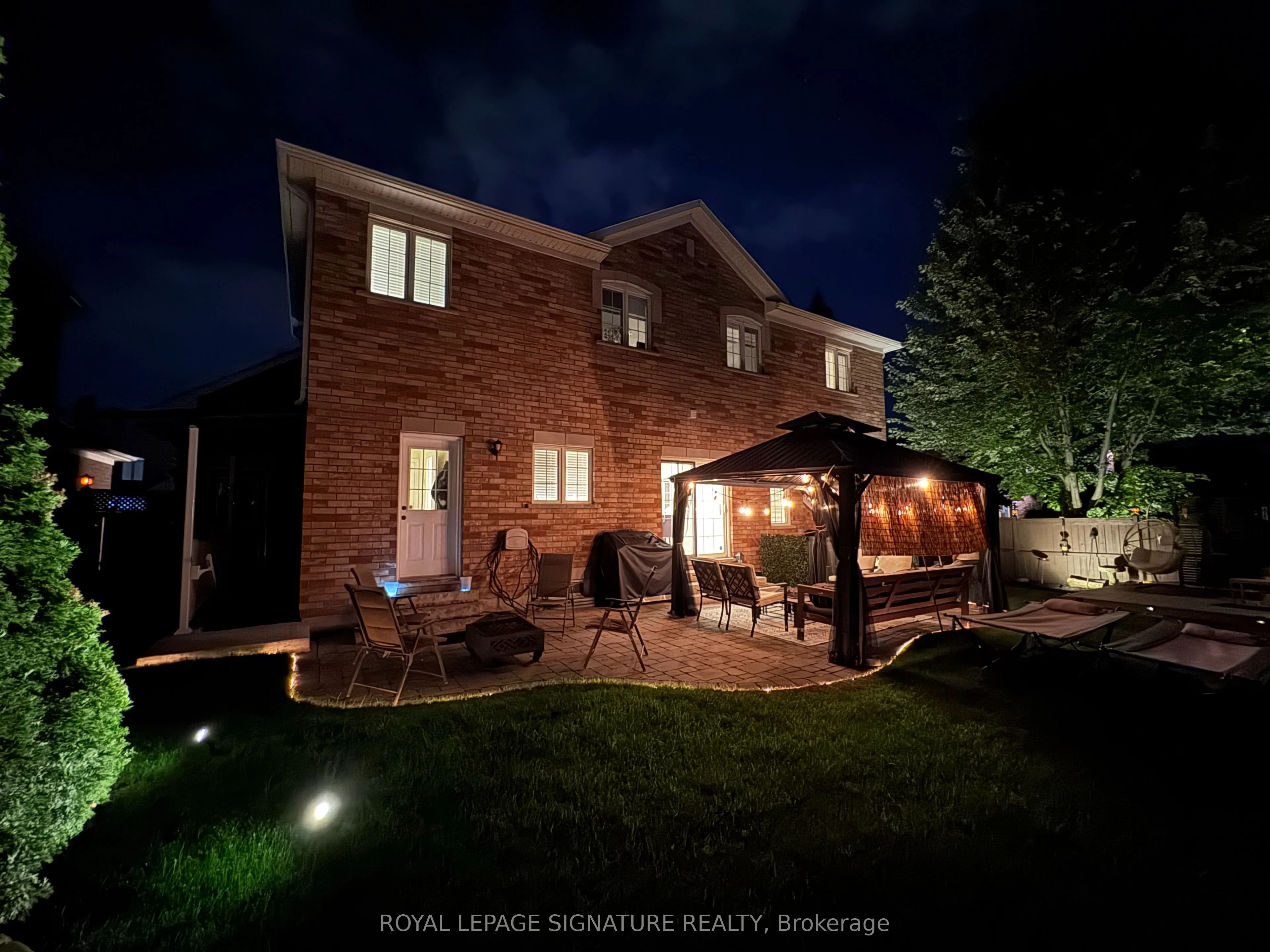 25 Sawston Circle