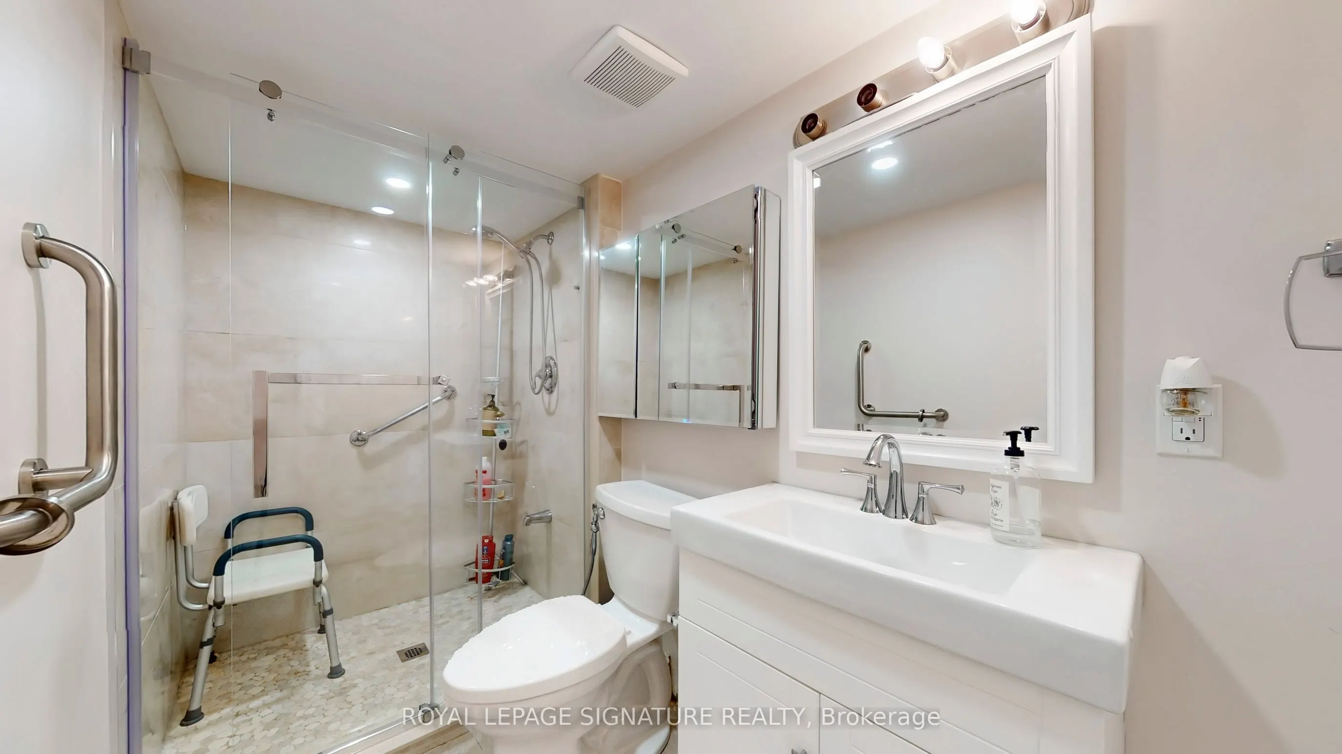 25 Sawston Circle