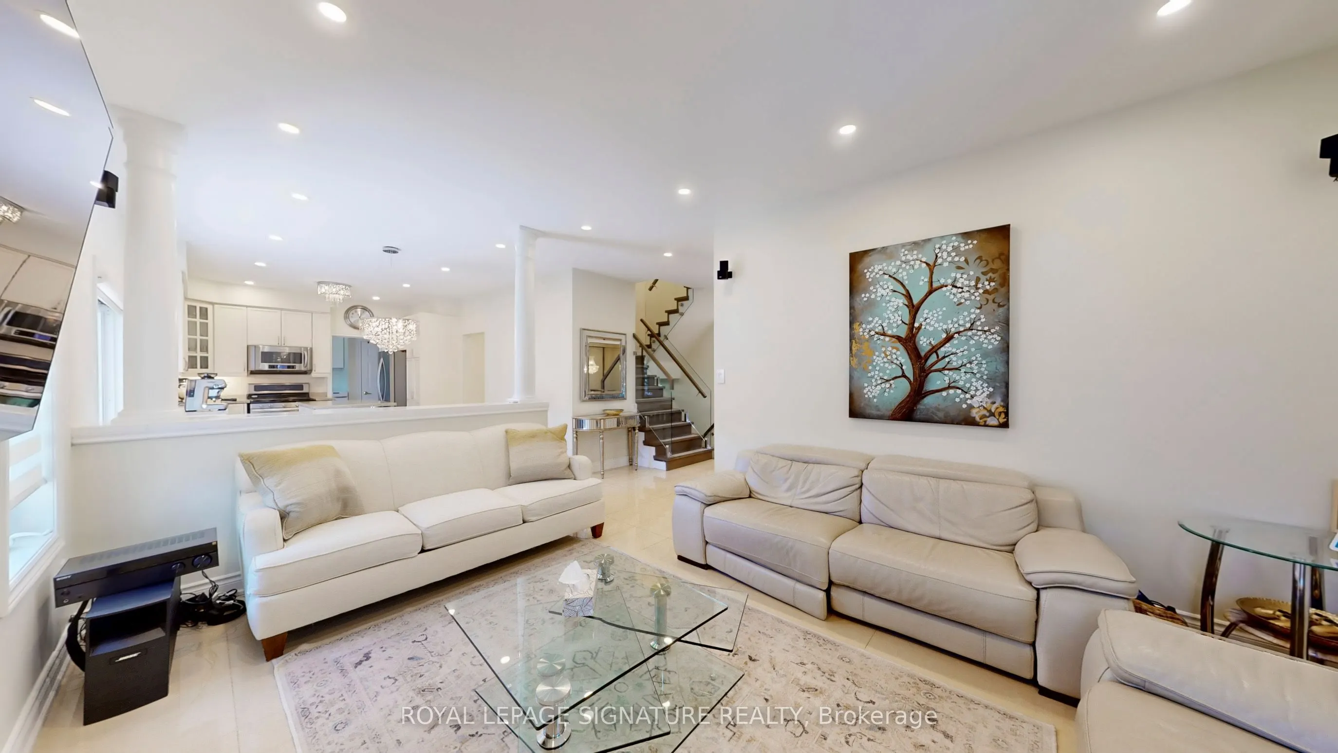 25 Sawston Circle