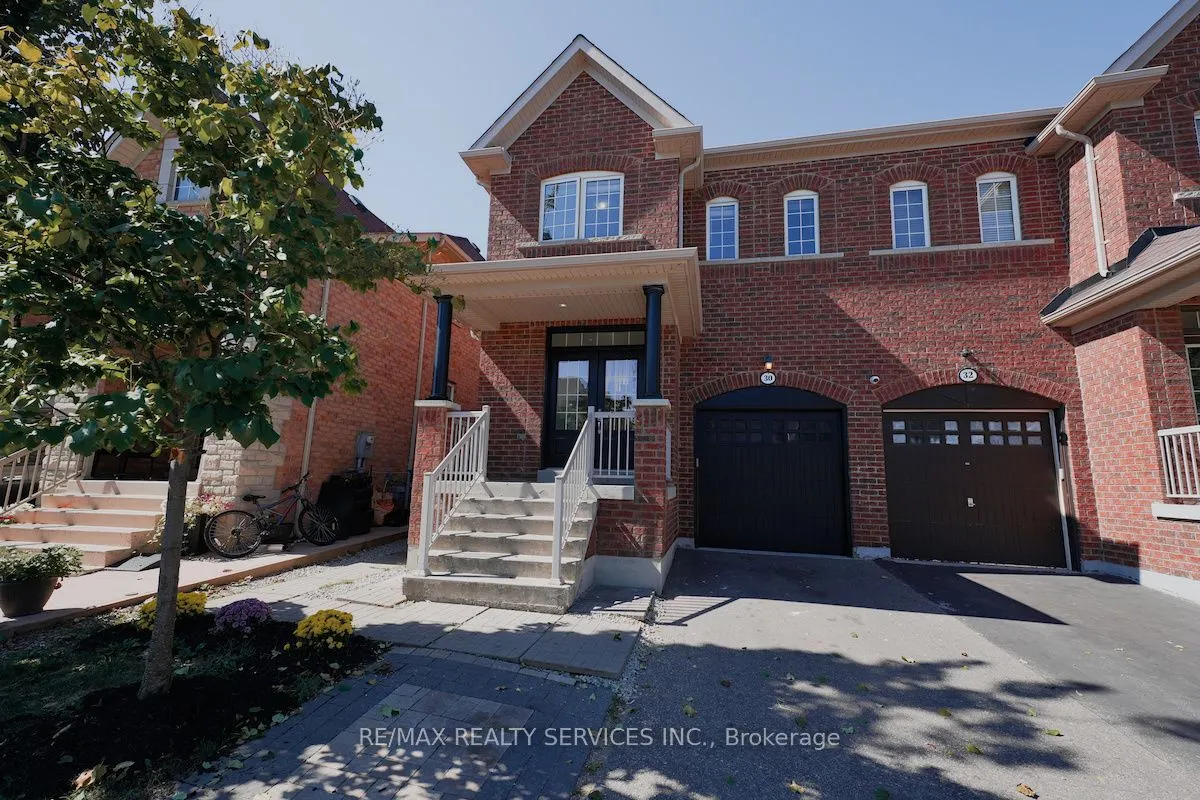 30 Loftsmoor Drive