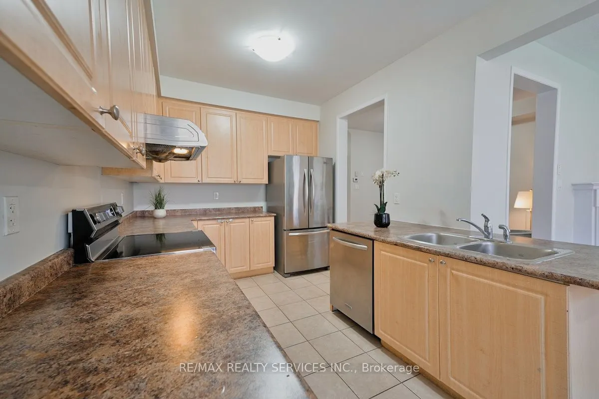30 Loftsmoor Drive