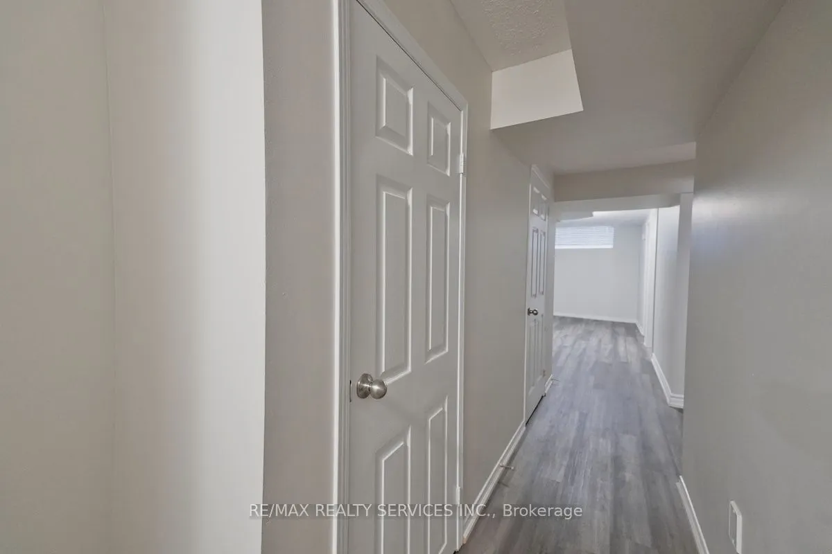 30 Loftsmoor Drive