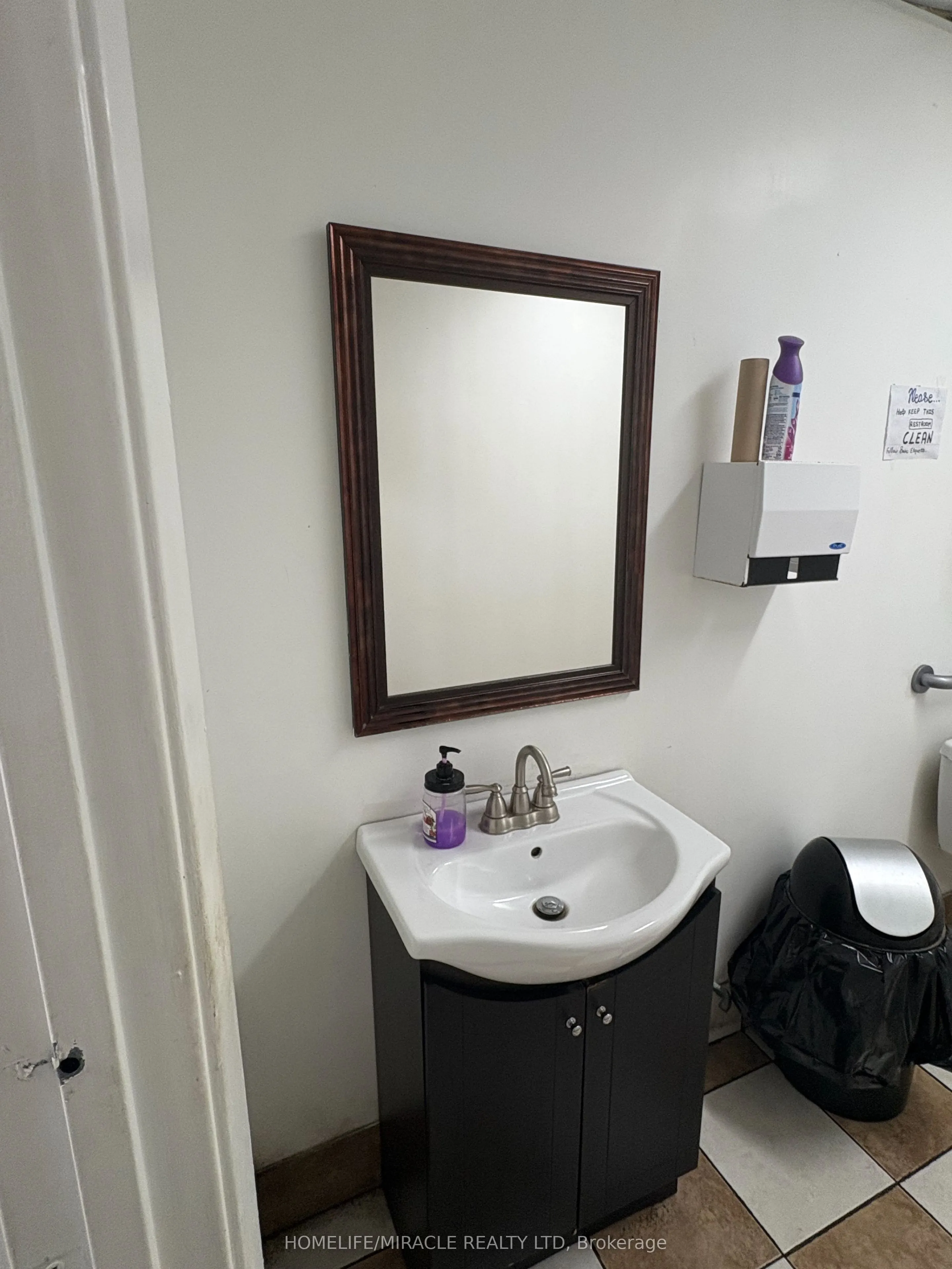 1900 Lakeshore Road W, #6