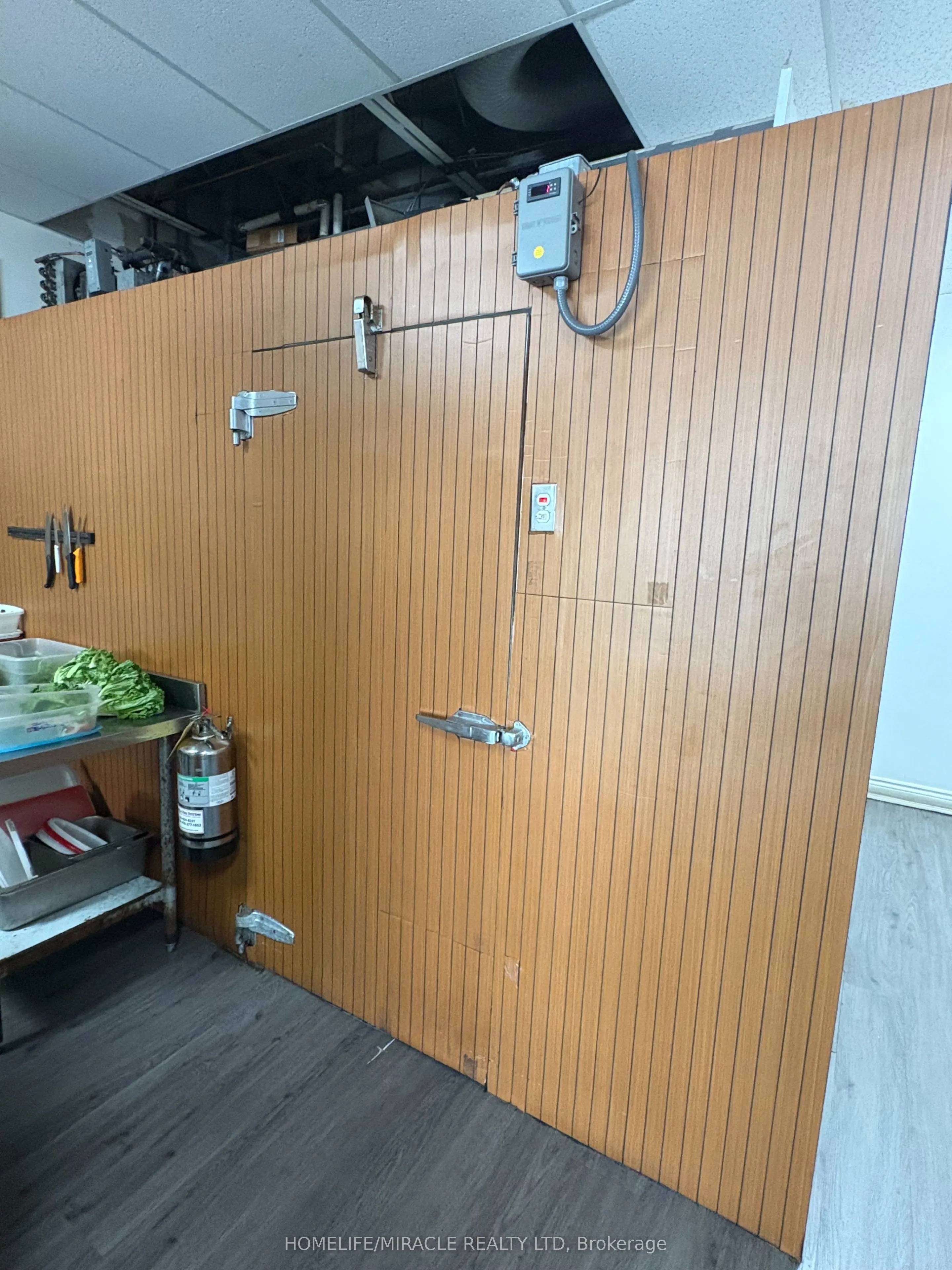 1900 Lakeshore Road W, #6