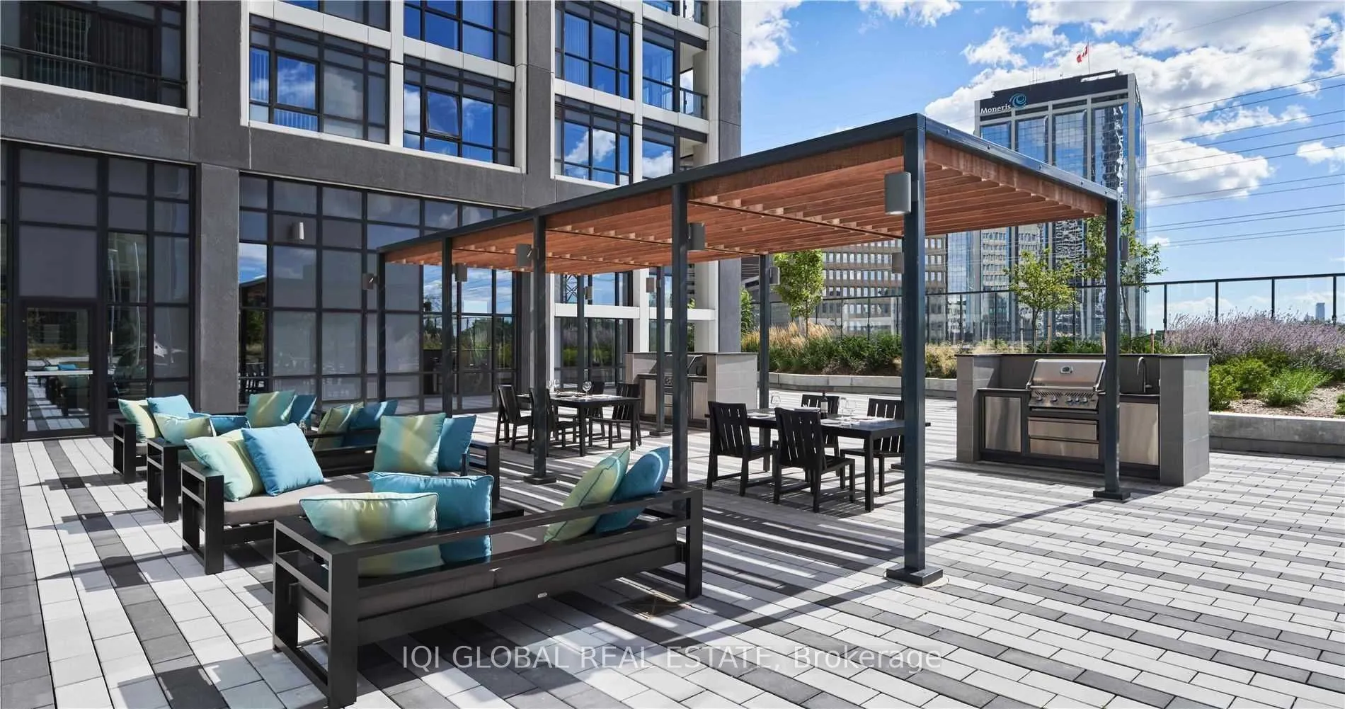 9 Mabelle Avenue, #226