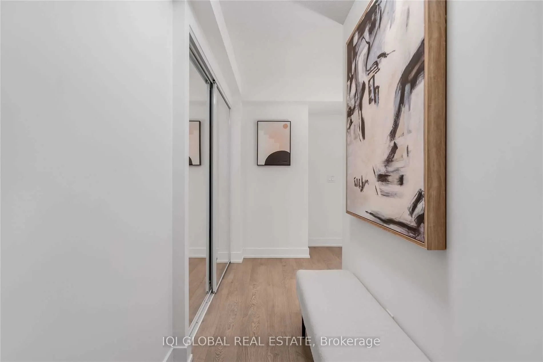 9 Mabelle Avenue, #226
