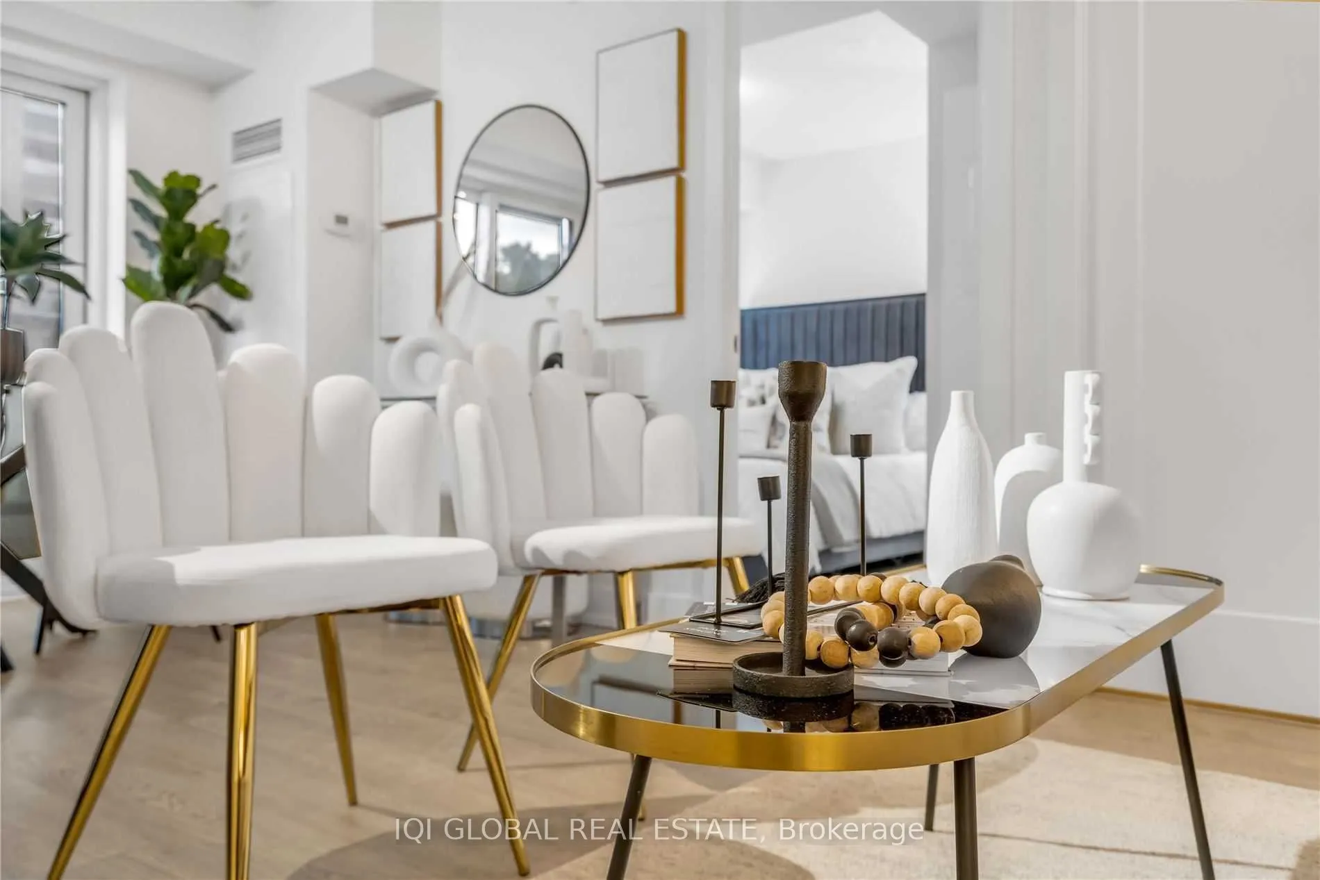 9 Mabelle Avenue, #226