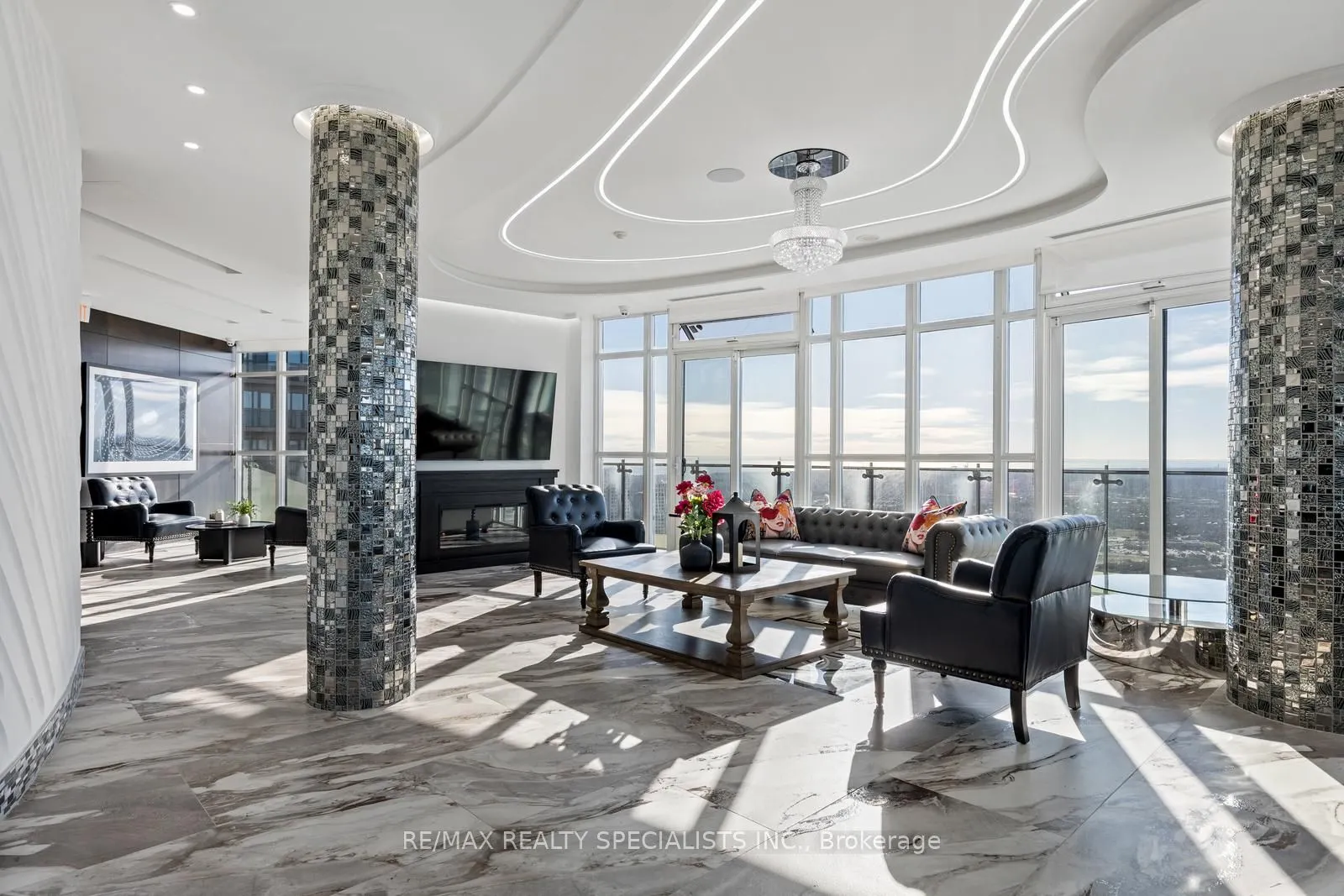 50 Absolute Avenue, #909