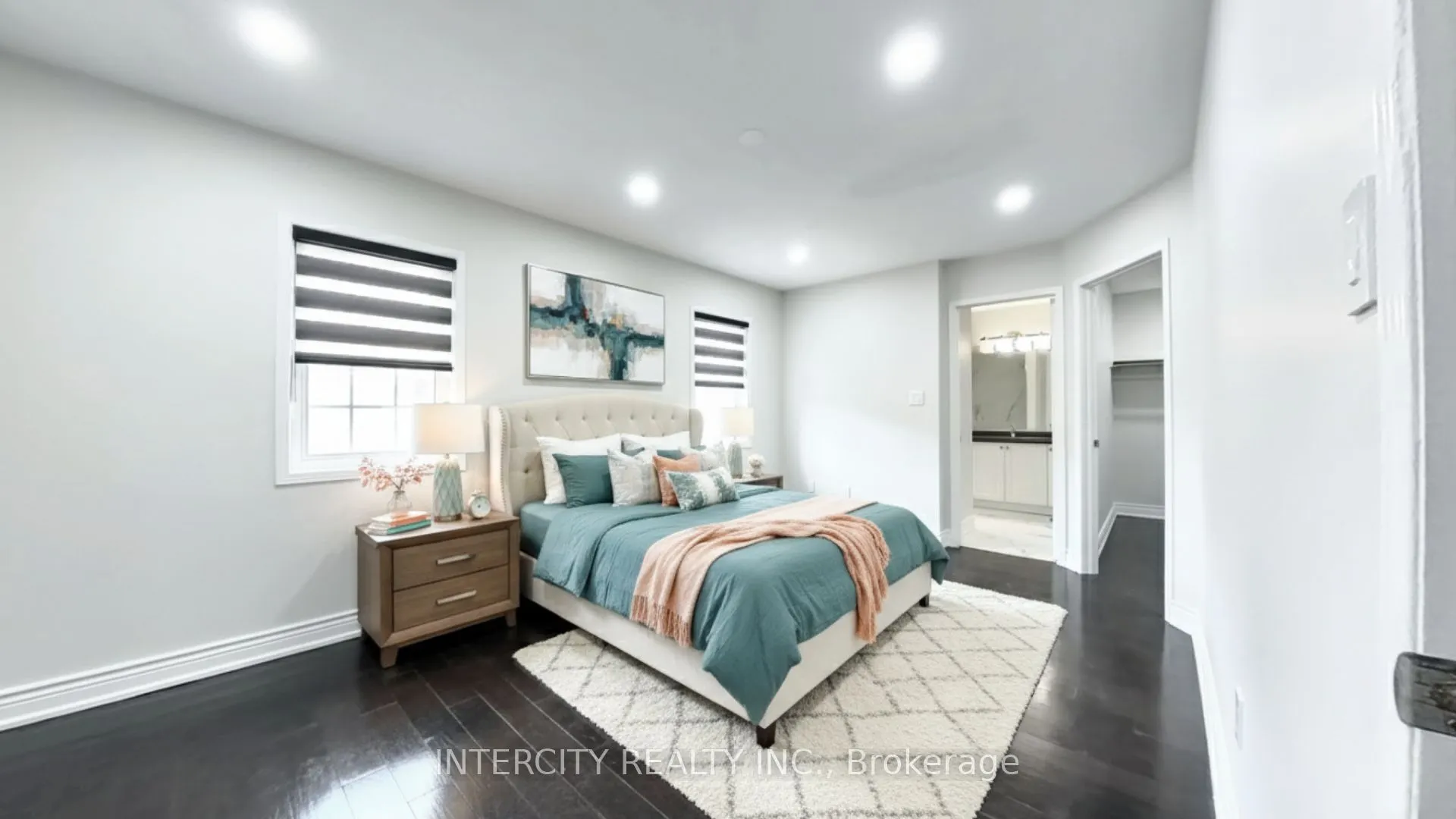 16 Sestina Court