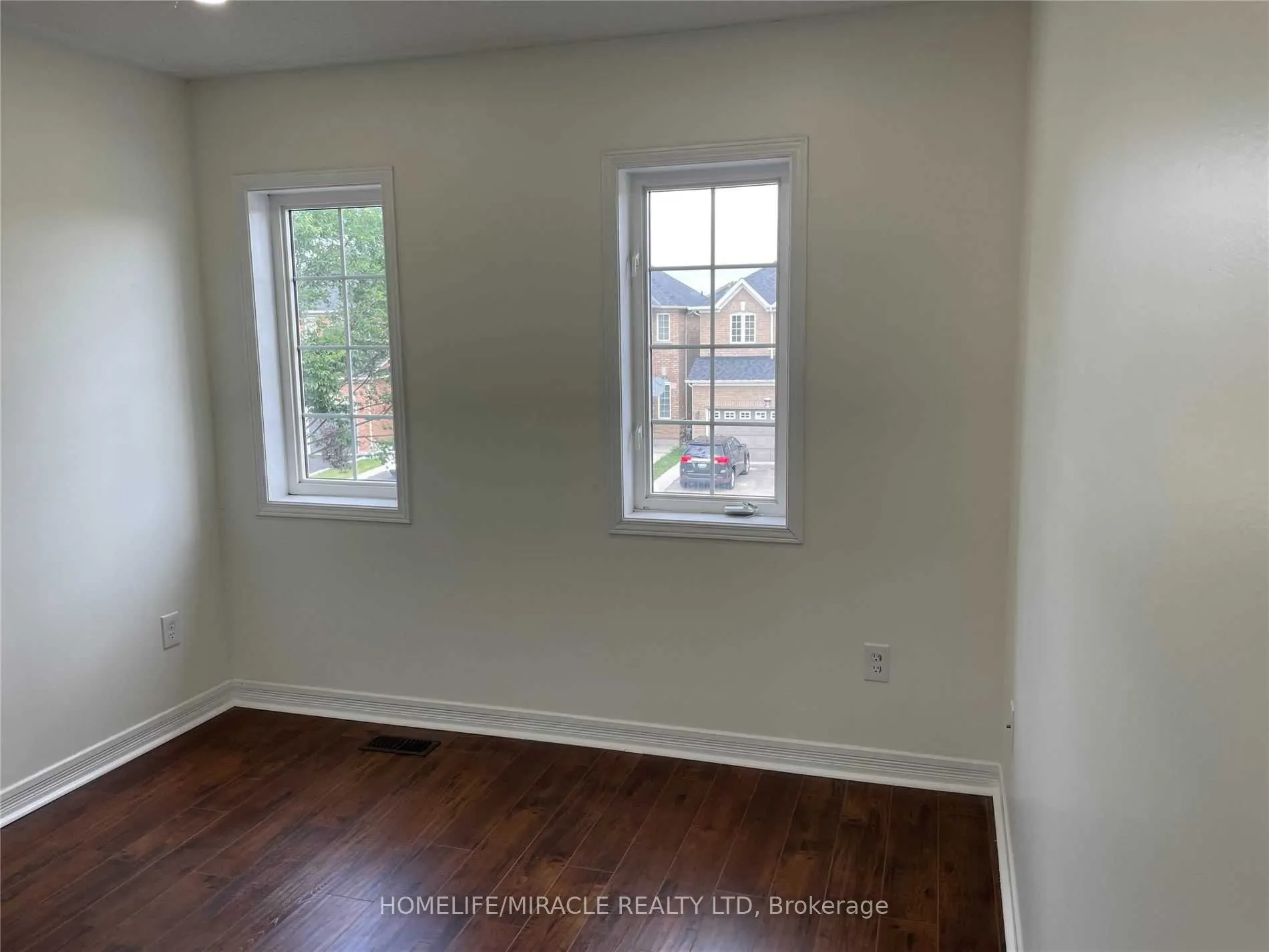 54 Oranmore Crescent