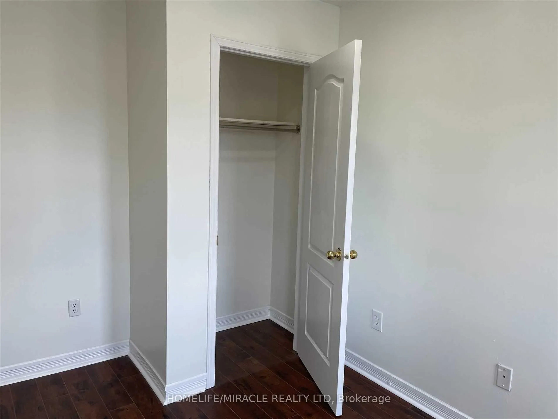 54 Oranmore Crescent