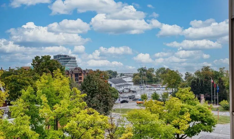 2511 Lakeshore Road W, #319