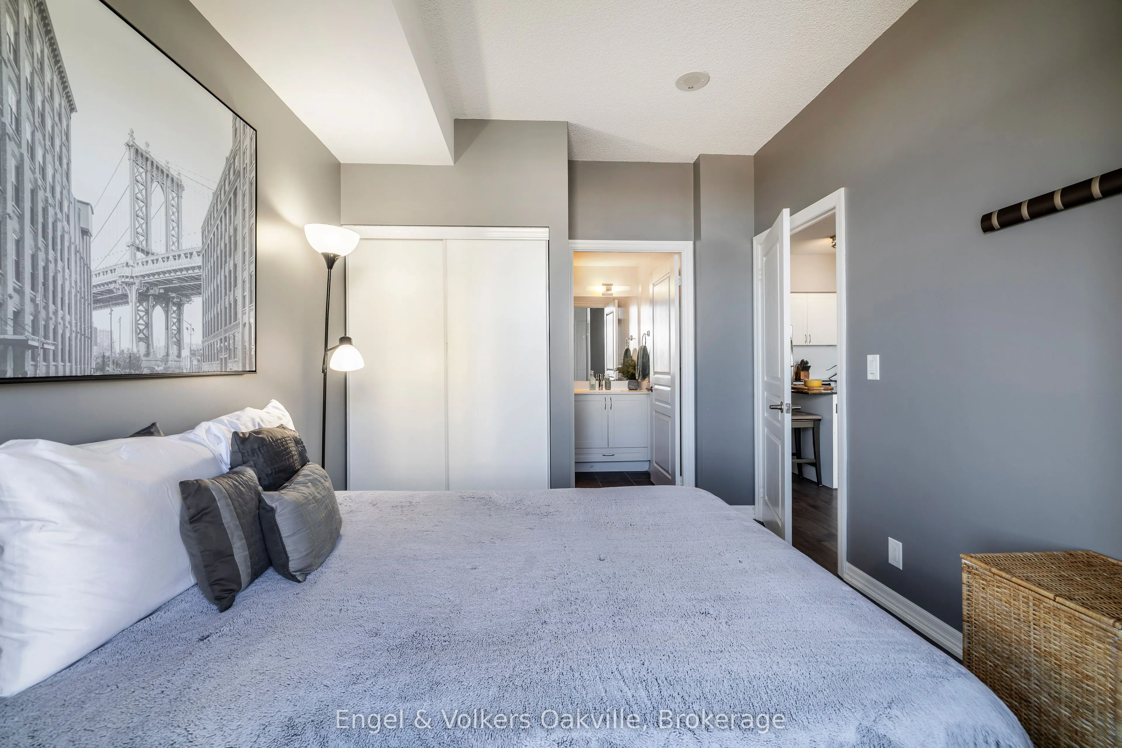 1940 Ironstone Drive, #501
