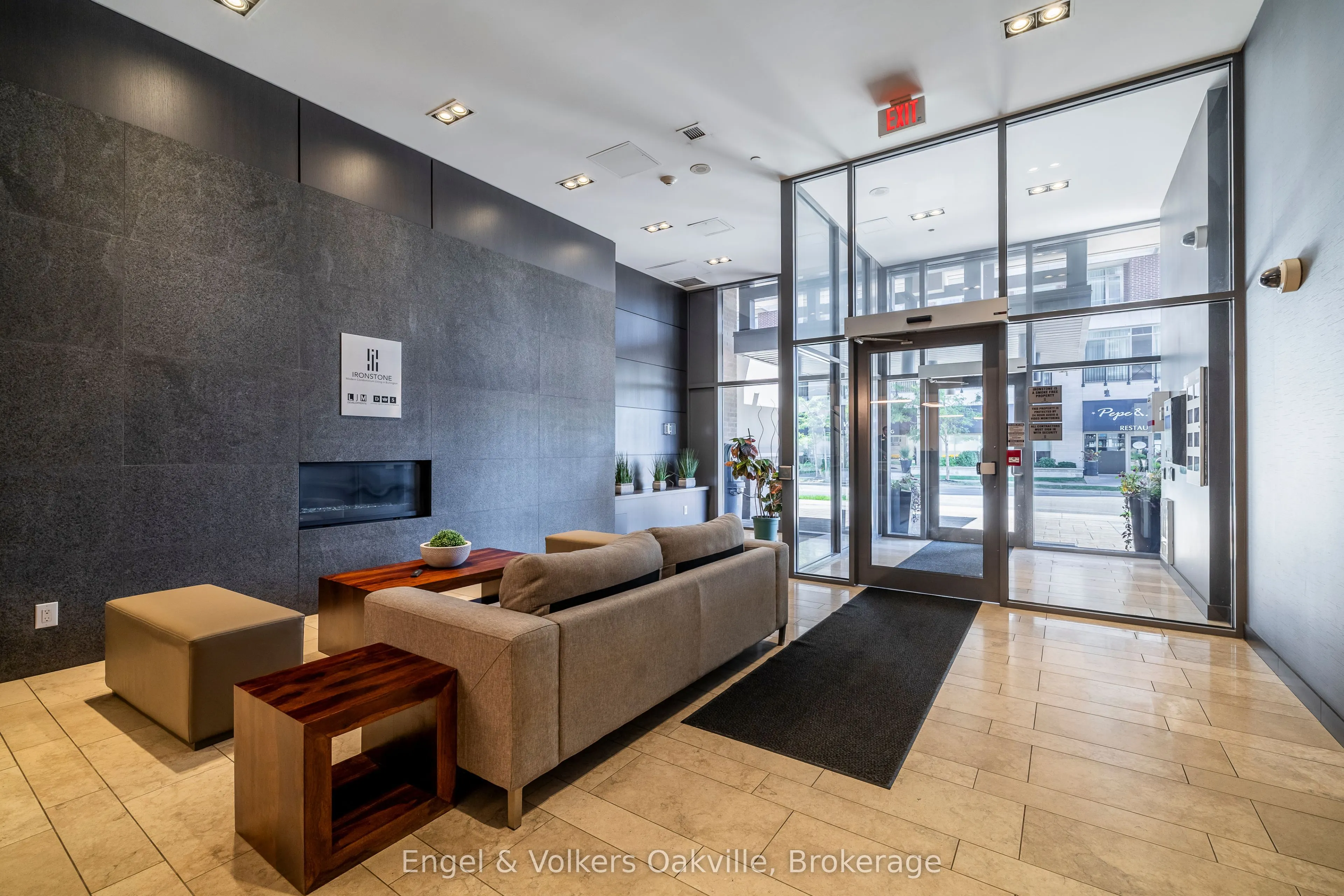 1940 Ironstone Drive, #501
