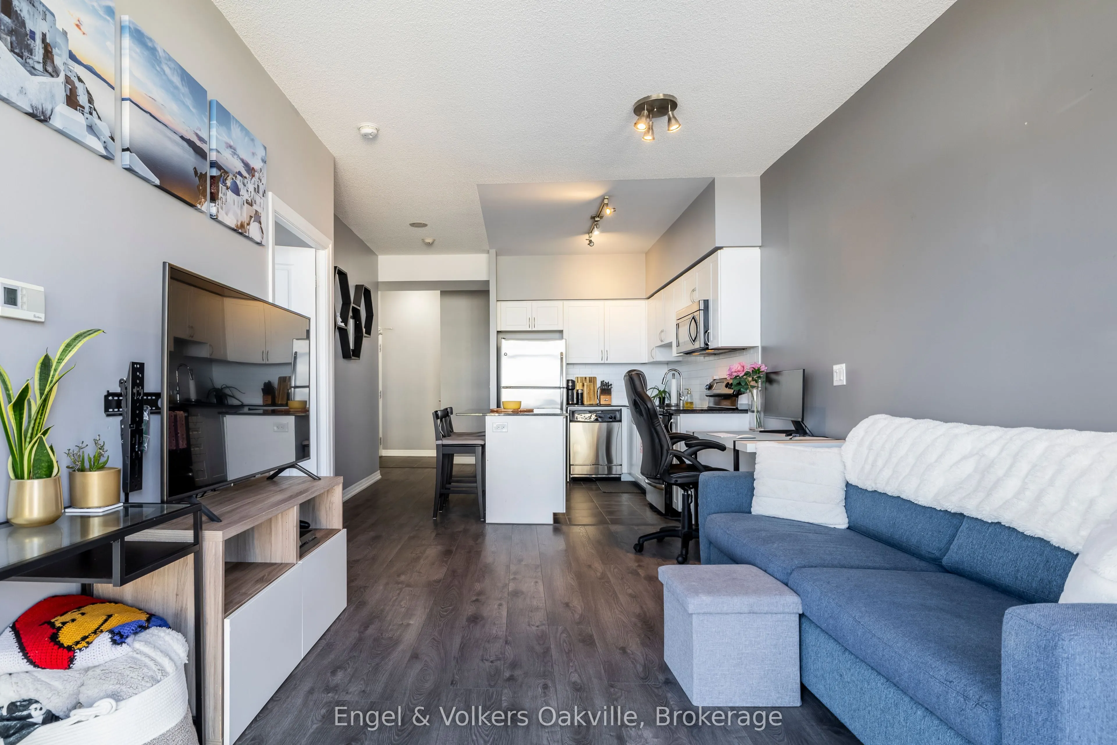 1940 Ironstone Drive, #501