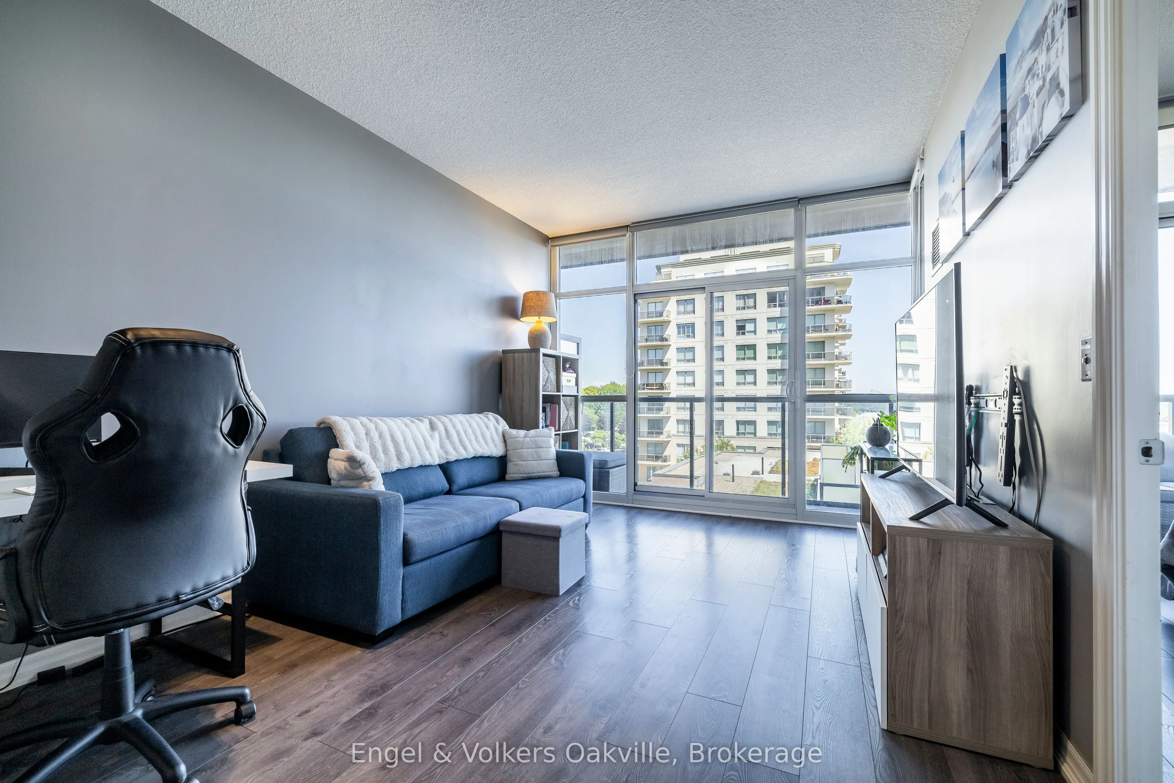 1940 Ironstone Drive, #501