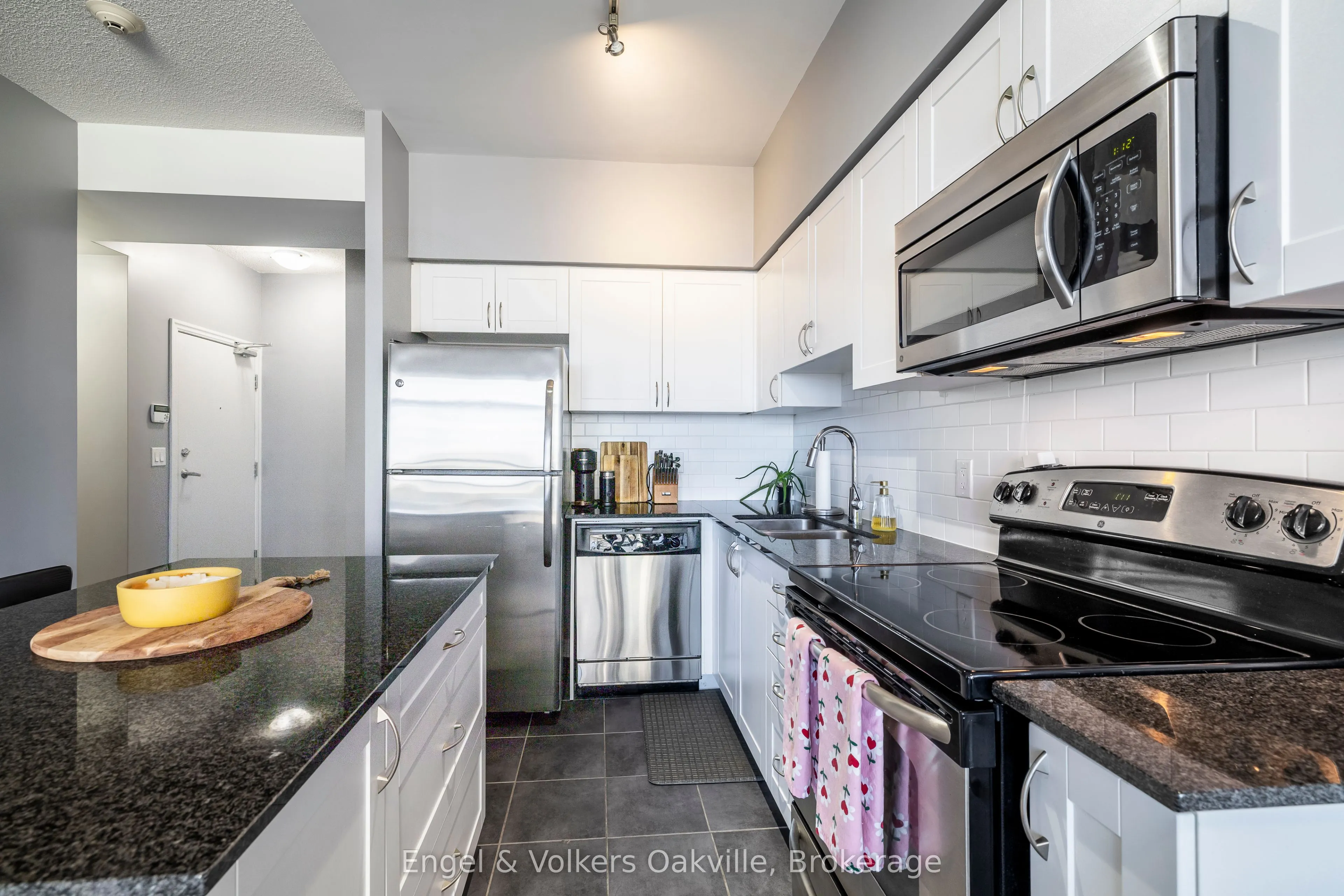 1940 Ironstone Drive, #501