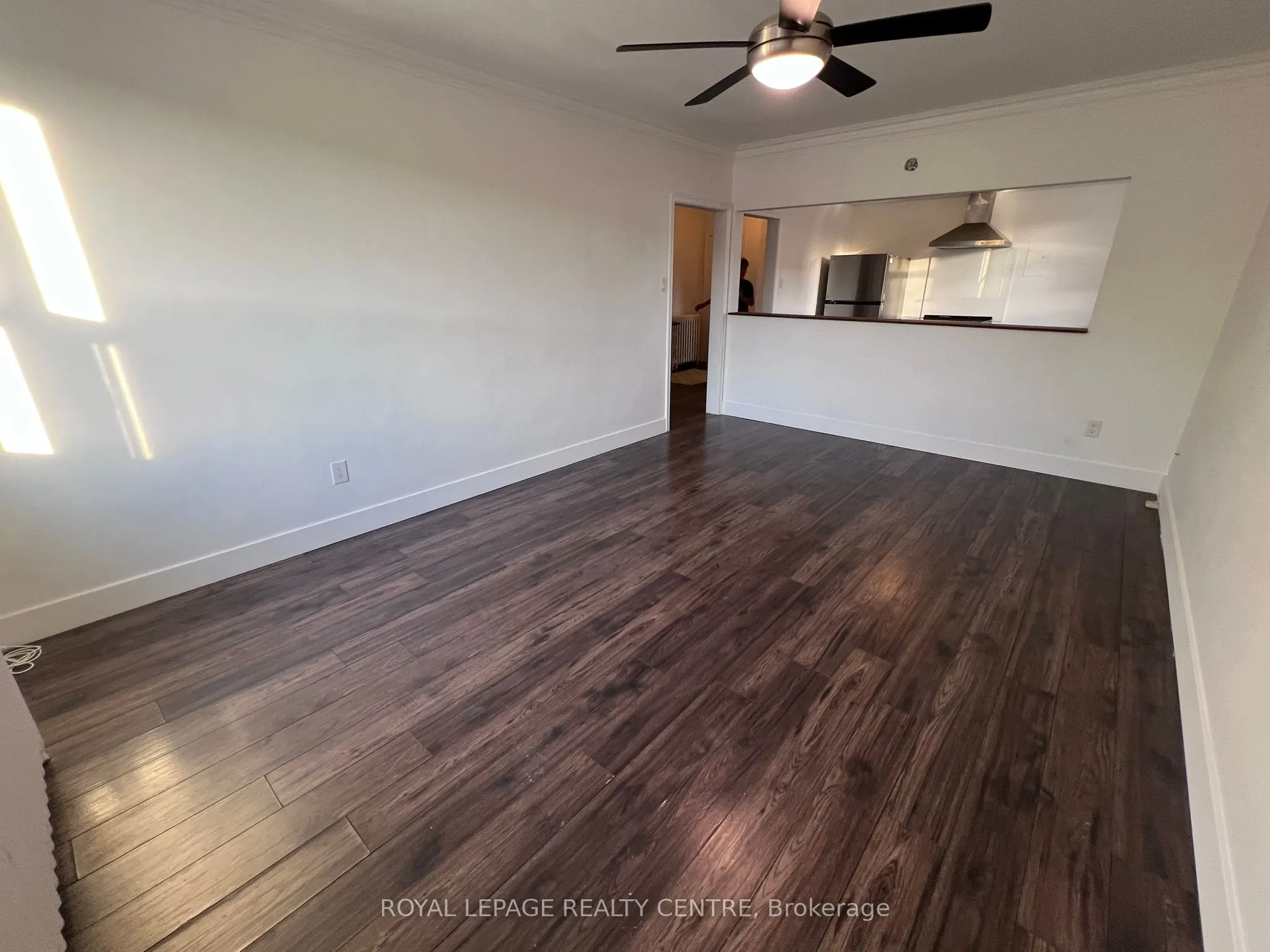 3351 Lake Shore Boulevard W, #1
