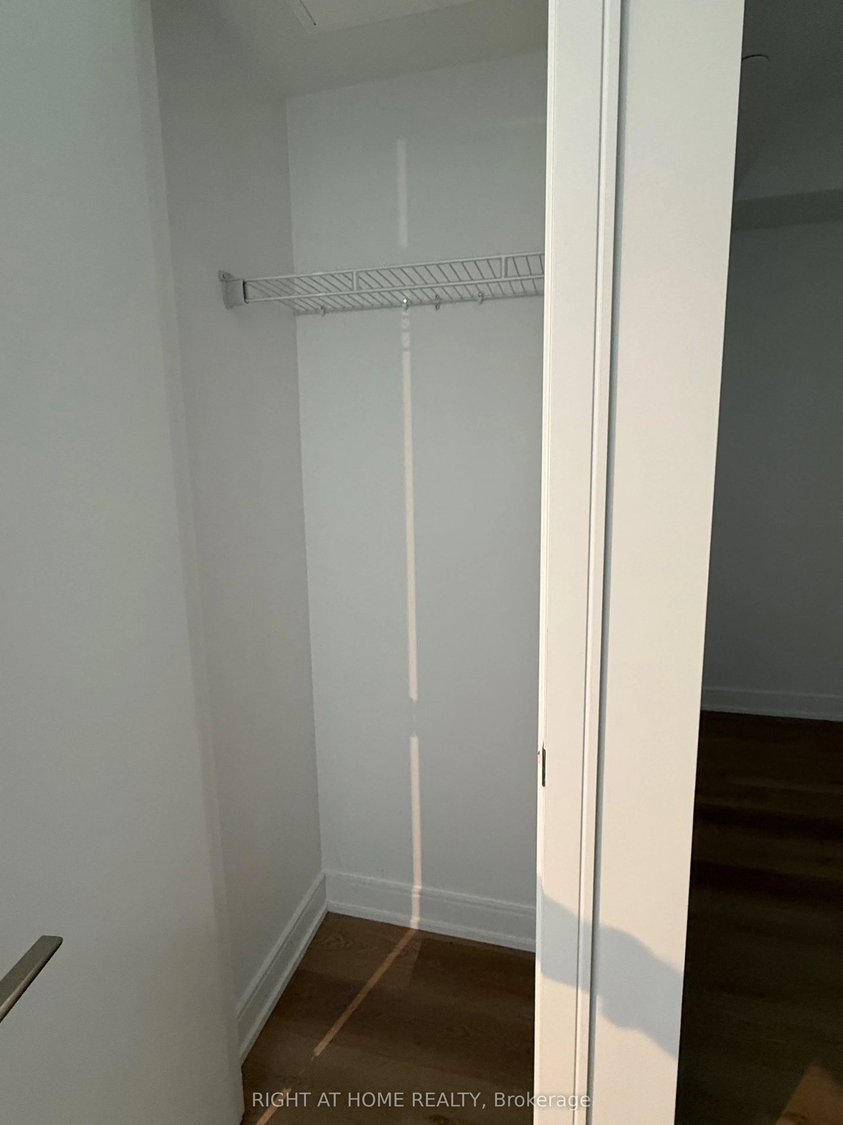 3009 Novar Road, #215