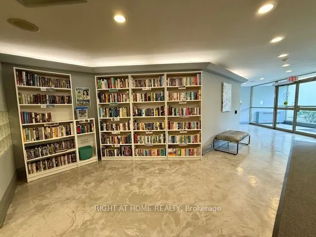 700 Constellation Drive, #1808