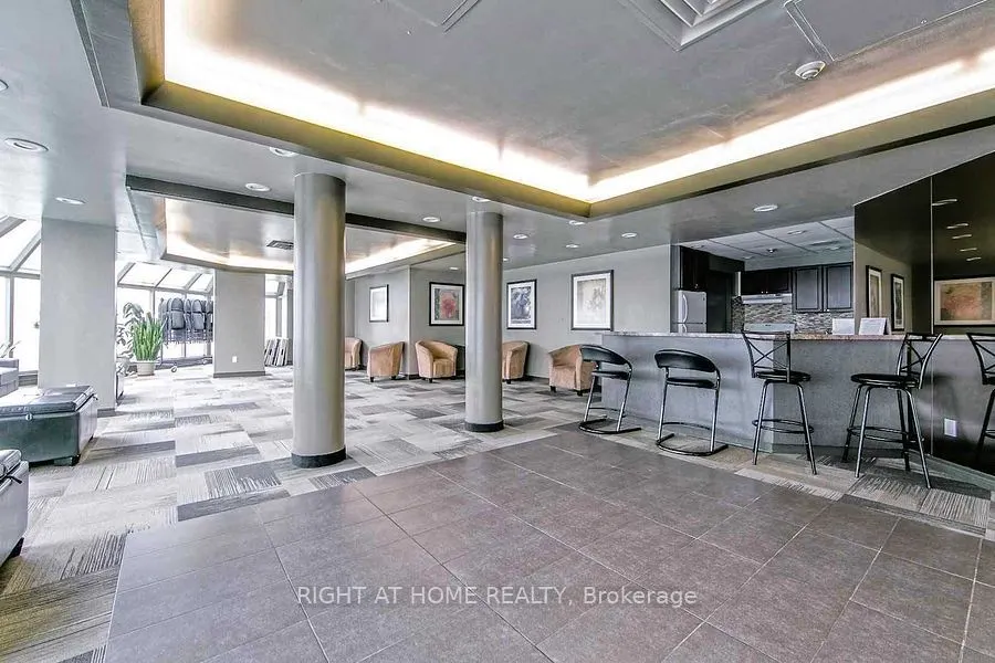 700 Constellation Drive, #1808