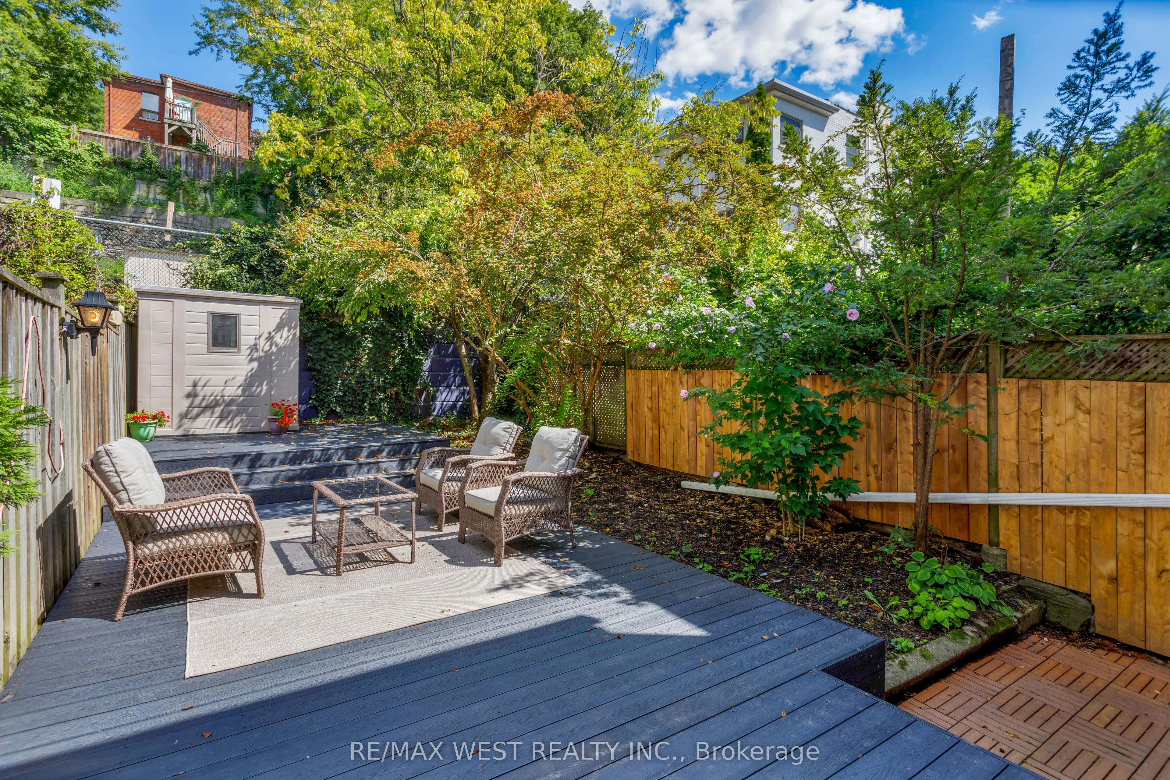 187 Indian Grove