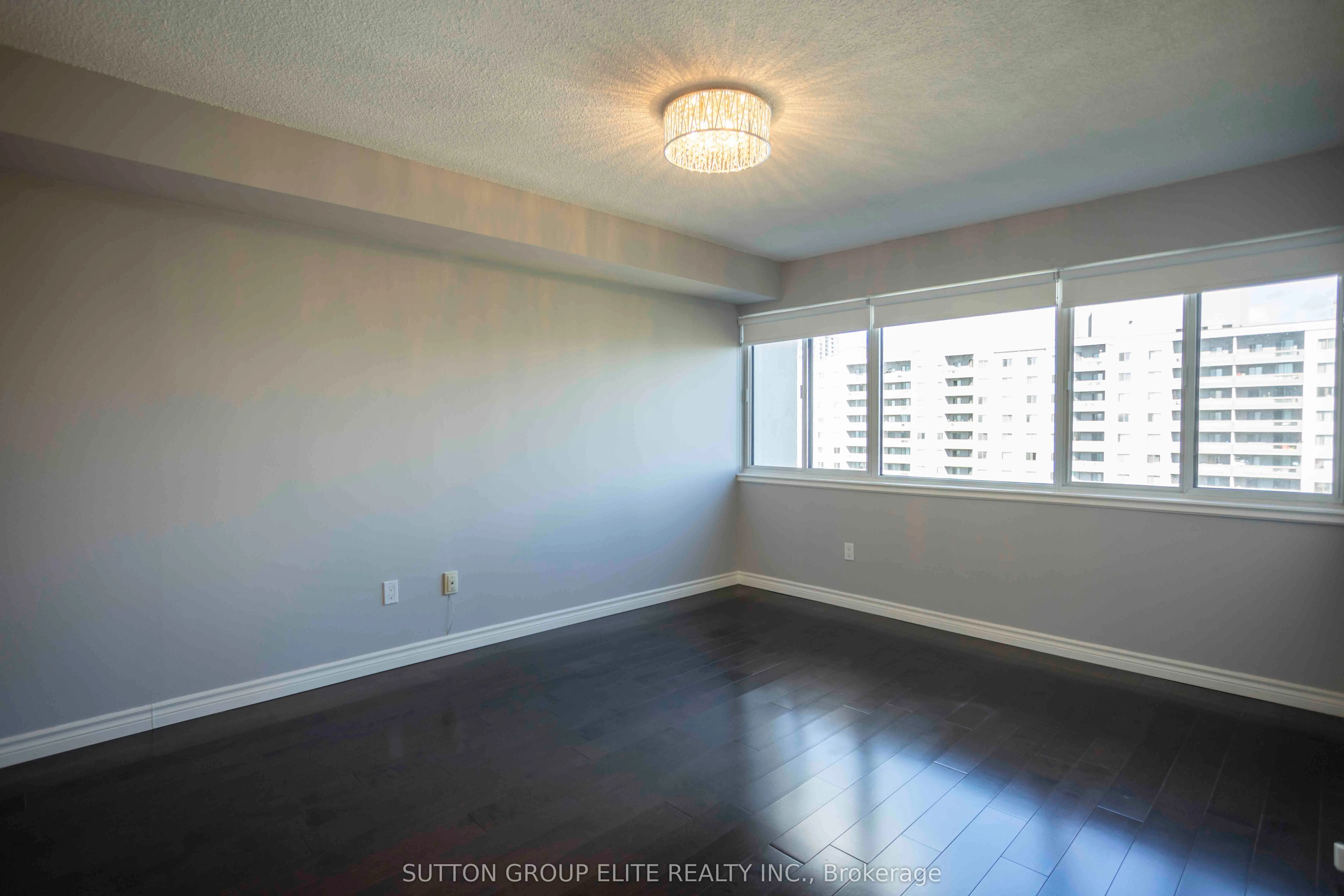 50 Elm Drive E, #1704
