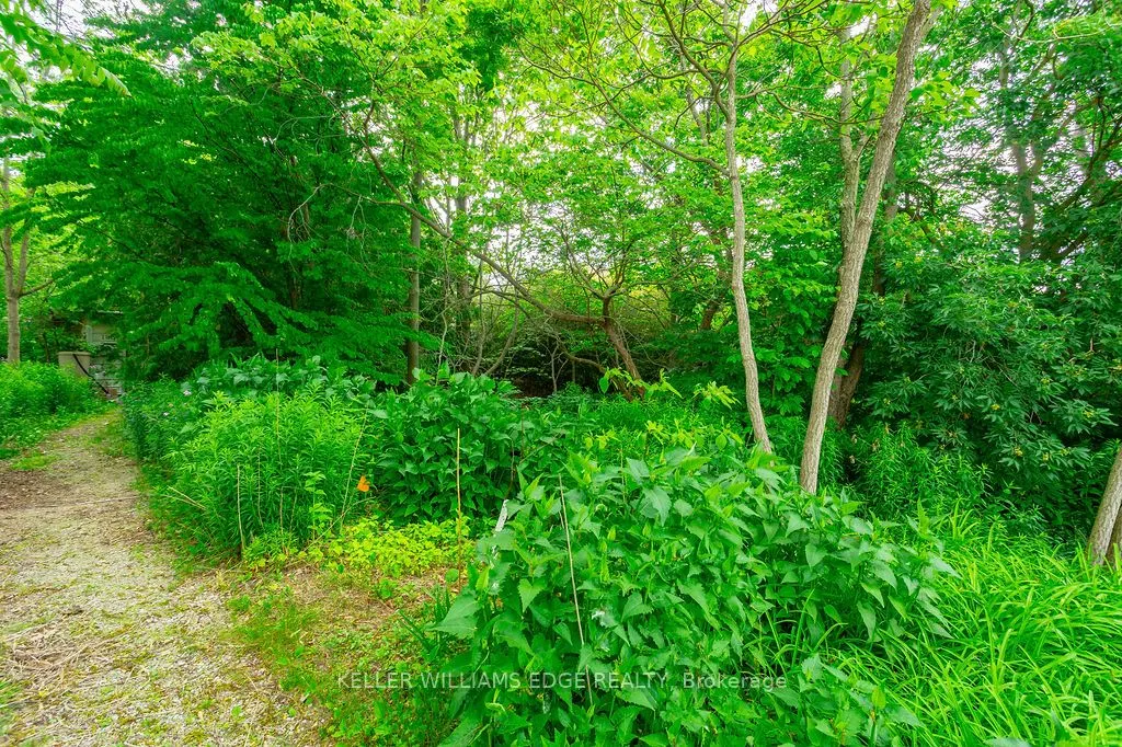 183 Old Upper Middle Road