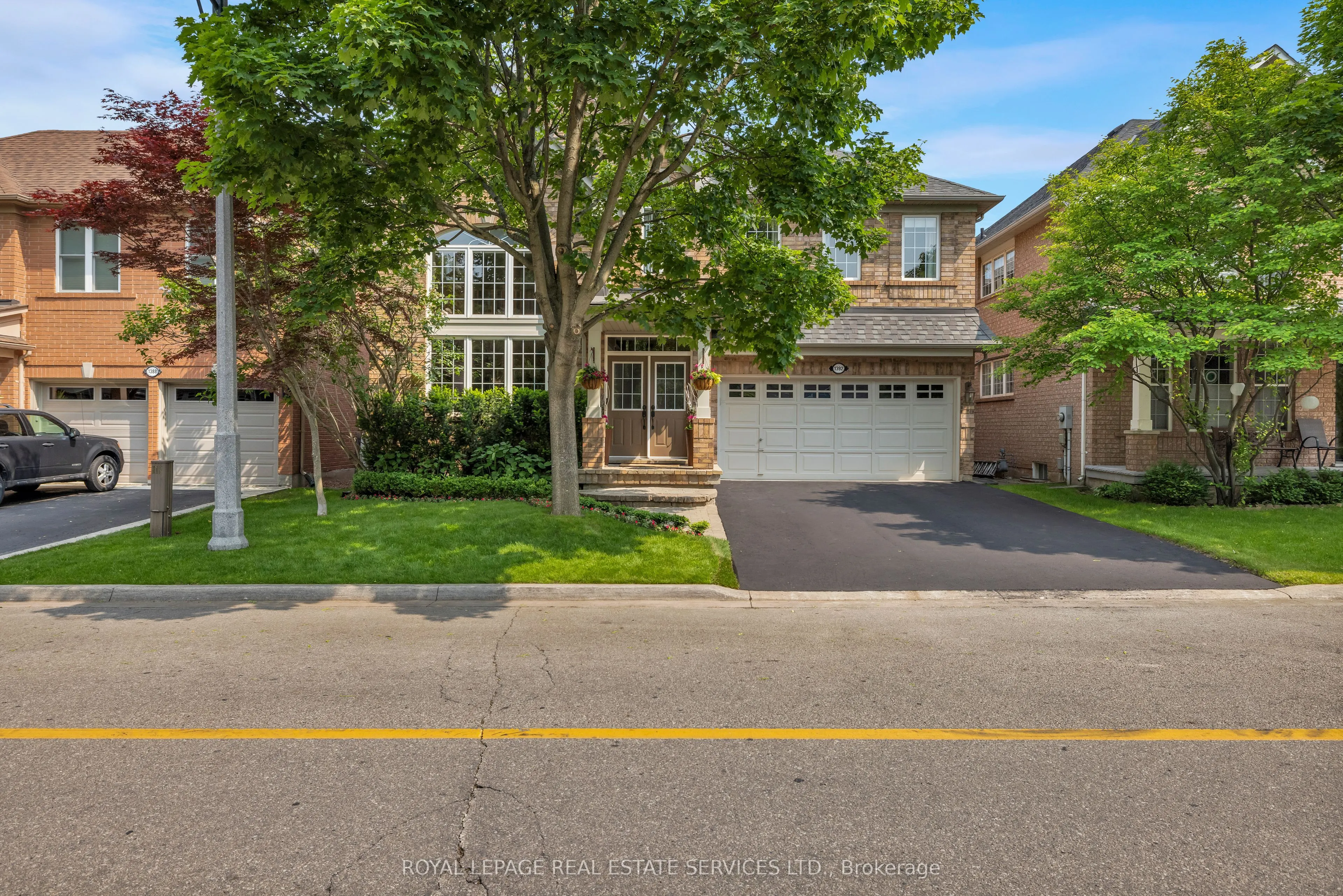 1392 Pinecliff Road