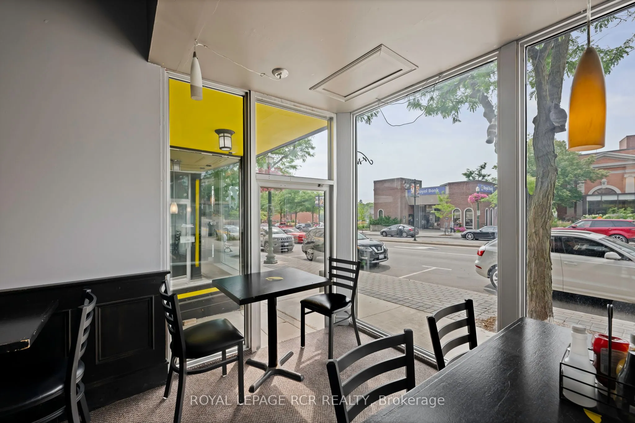 137-139 Broadway