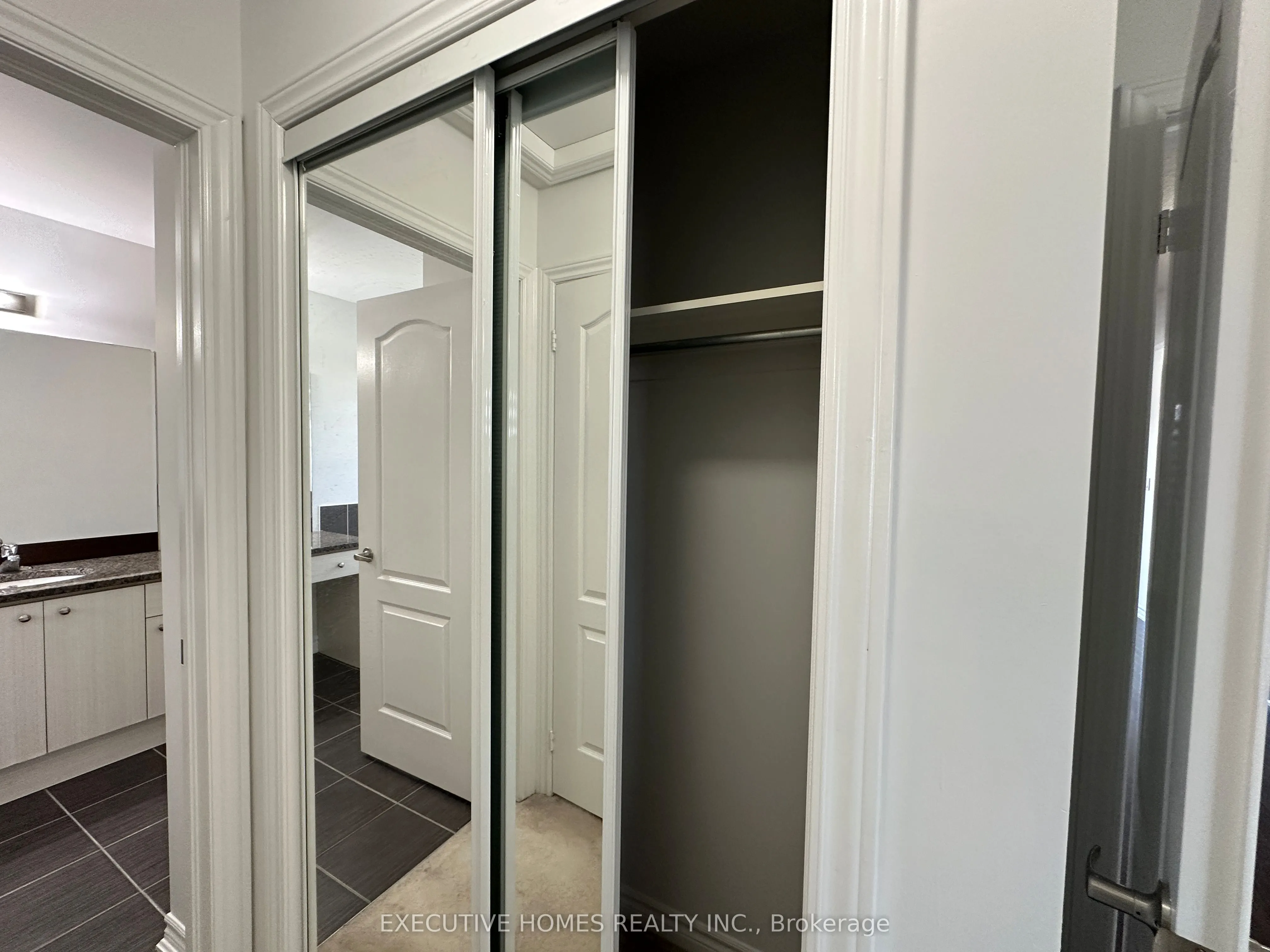 21 Elmcrest Drive