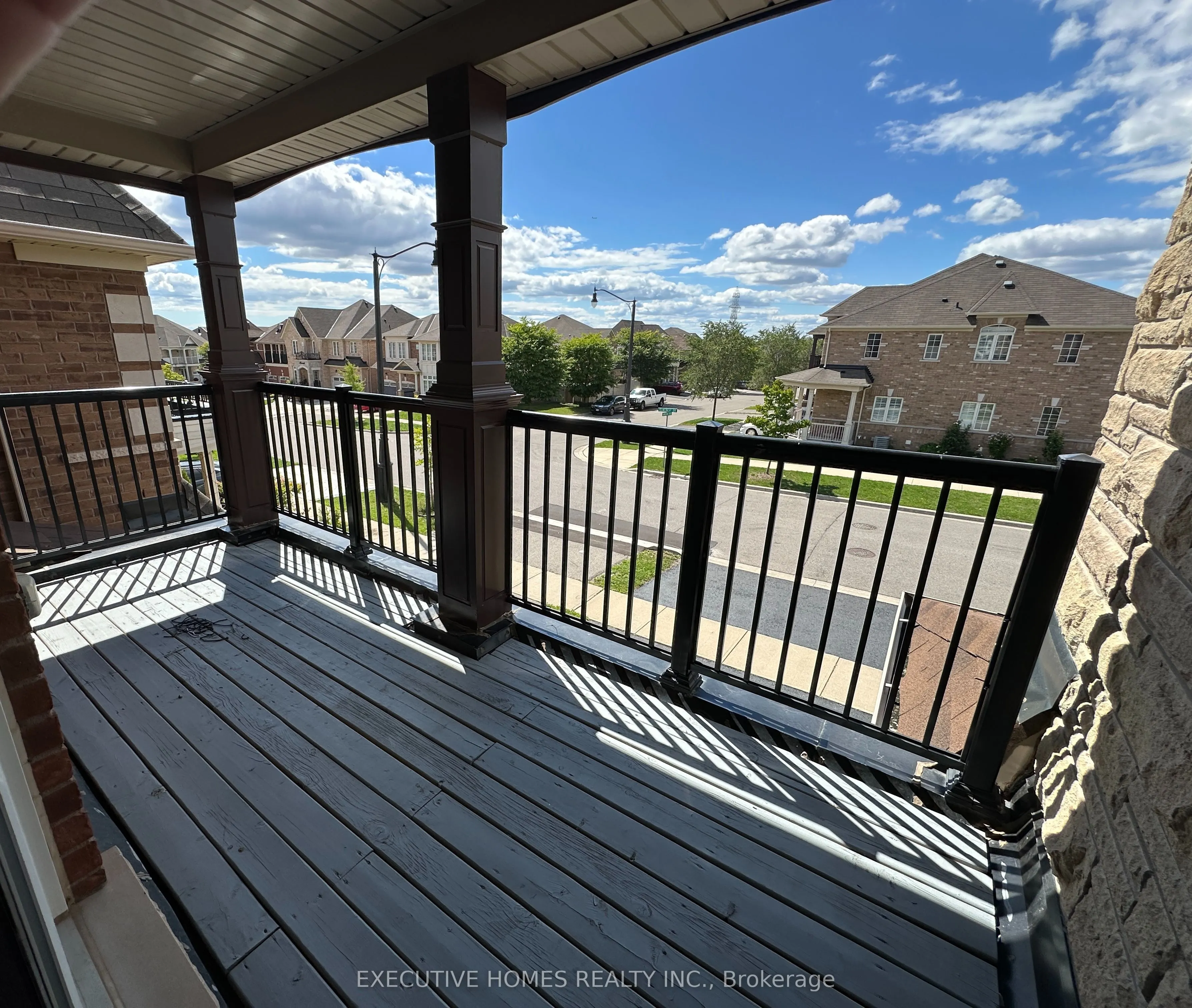 21 Elmcrest Drive