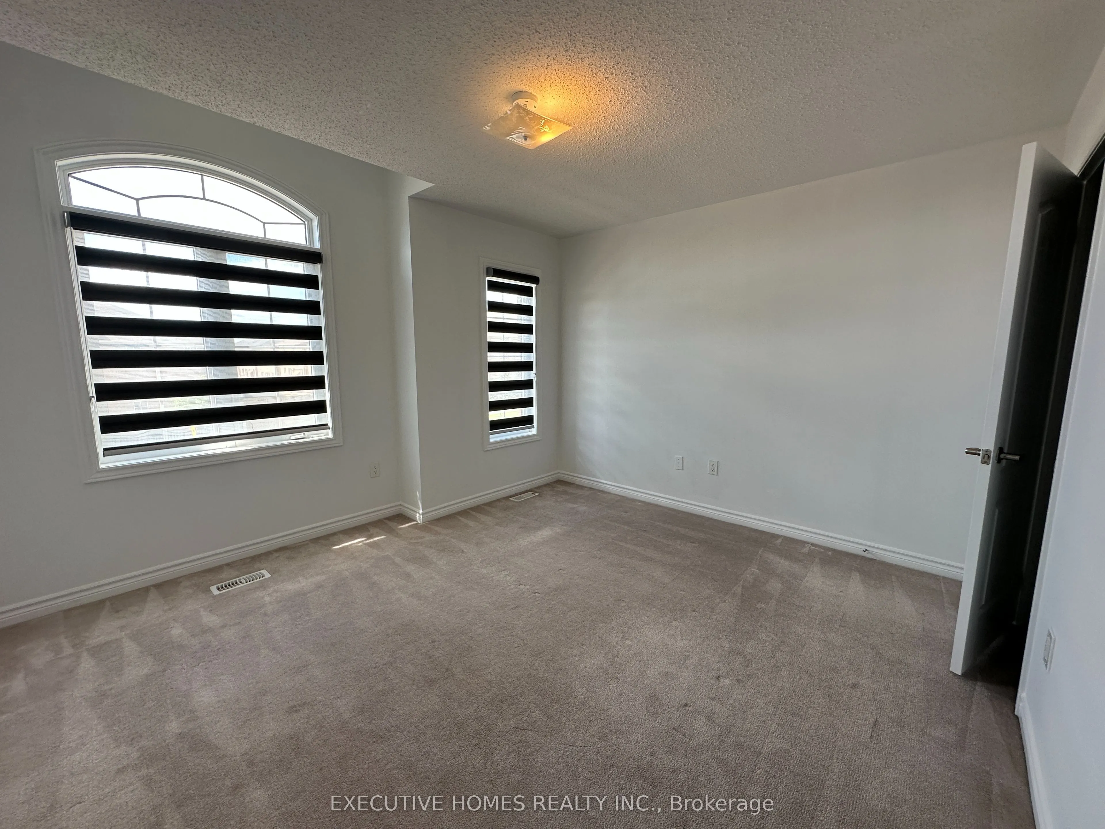 21 Elmcrest Drive