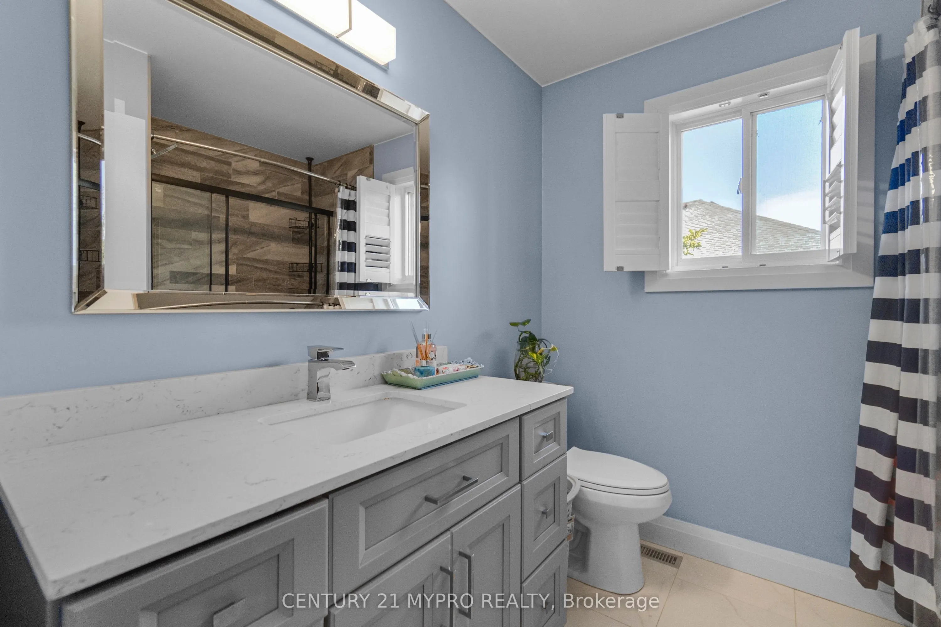 1115 Sheltered Oak Court