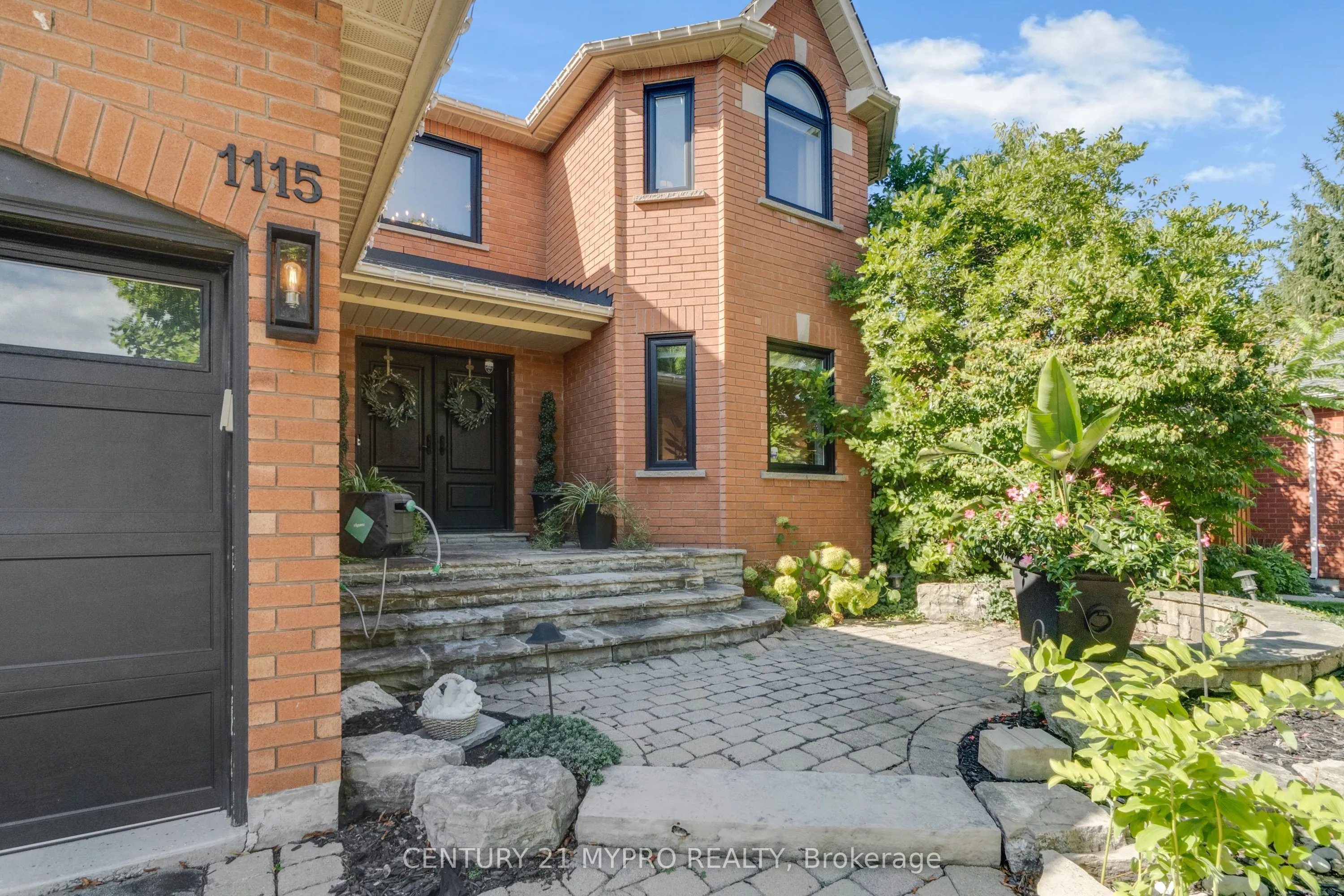 1115 Sheltered Oak Court