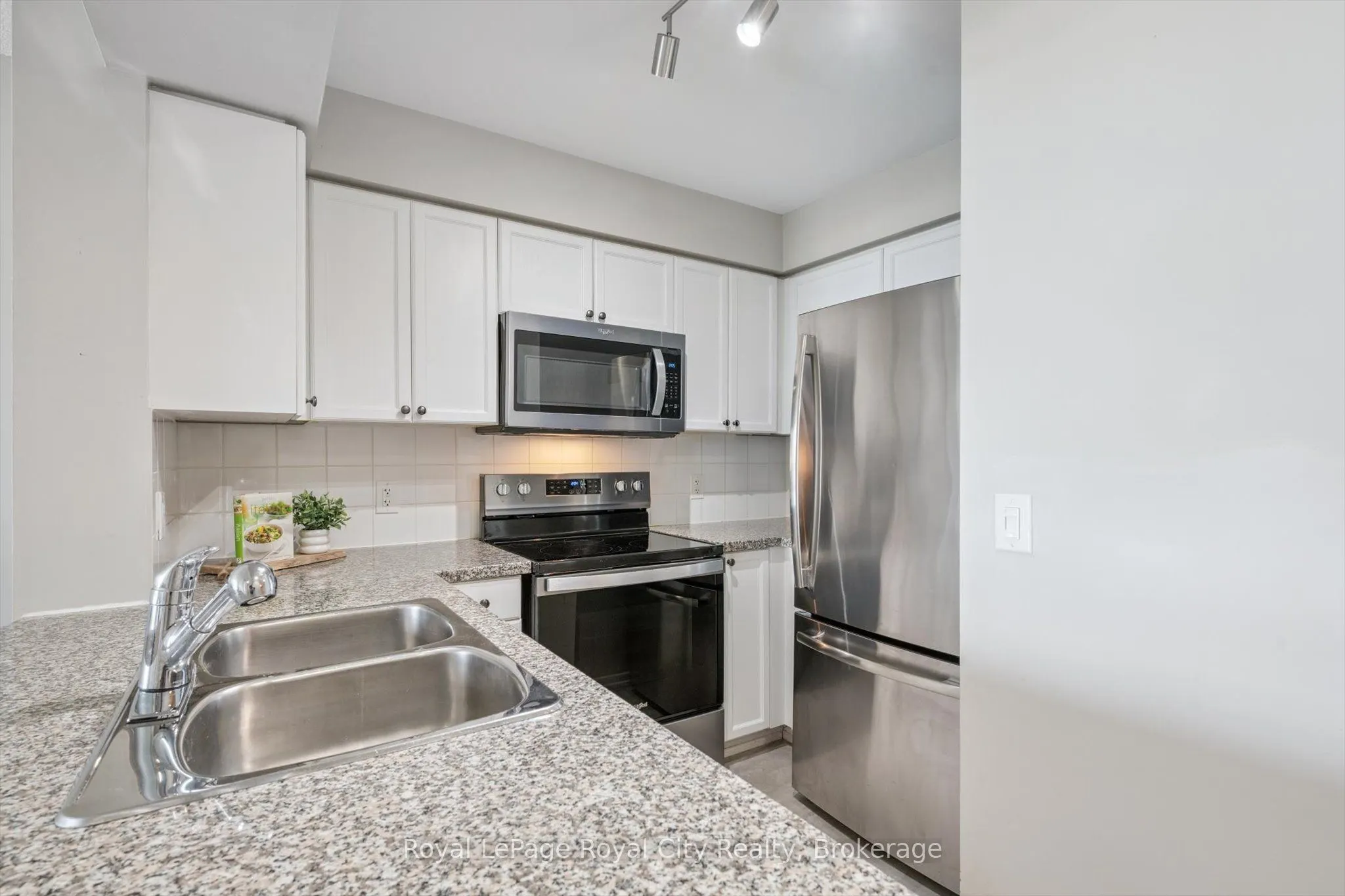 4889 Kimbermount Avenue, #1710