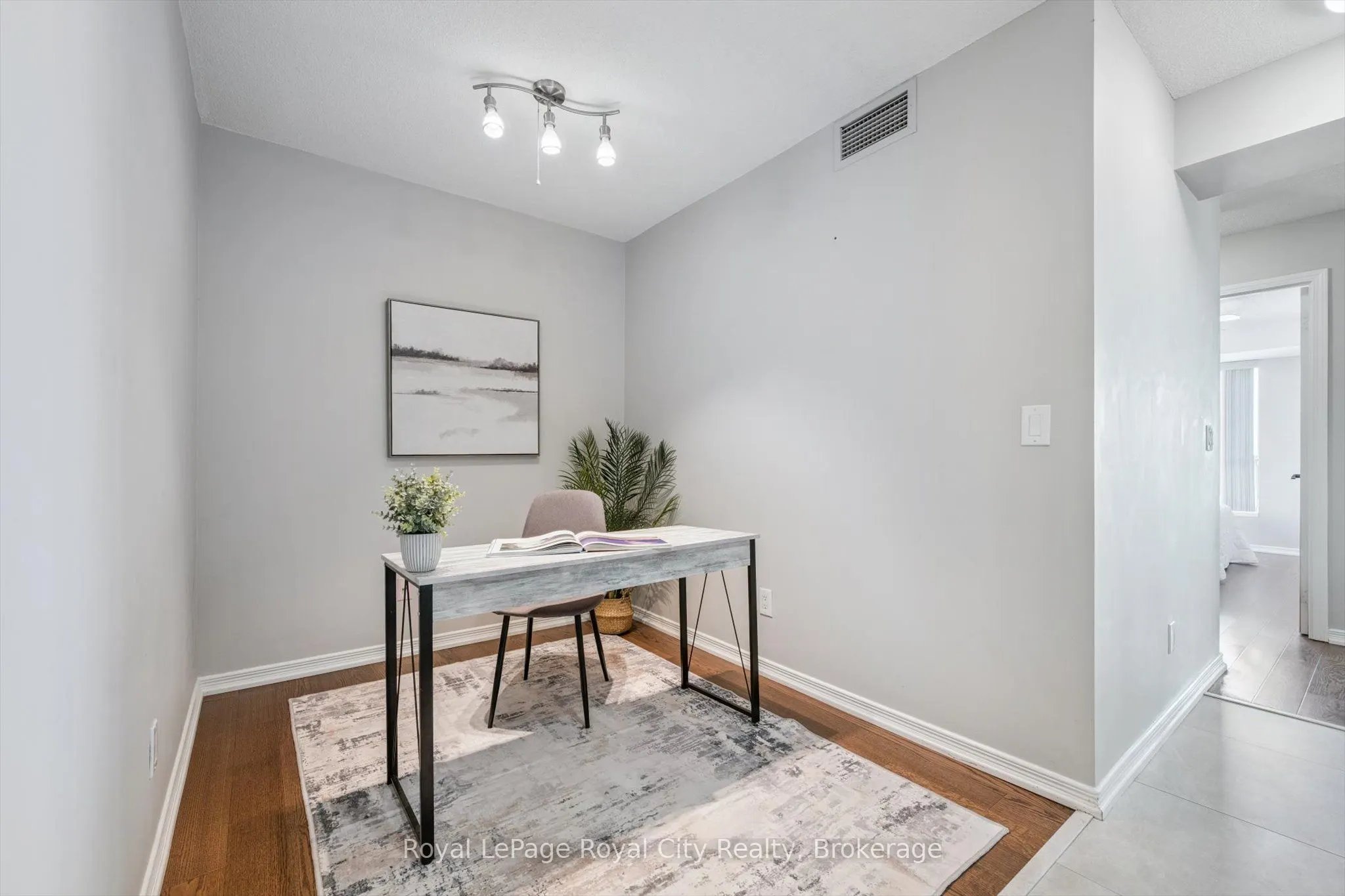 4889 Kimbermount Avenue, #1710