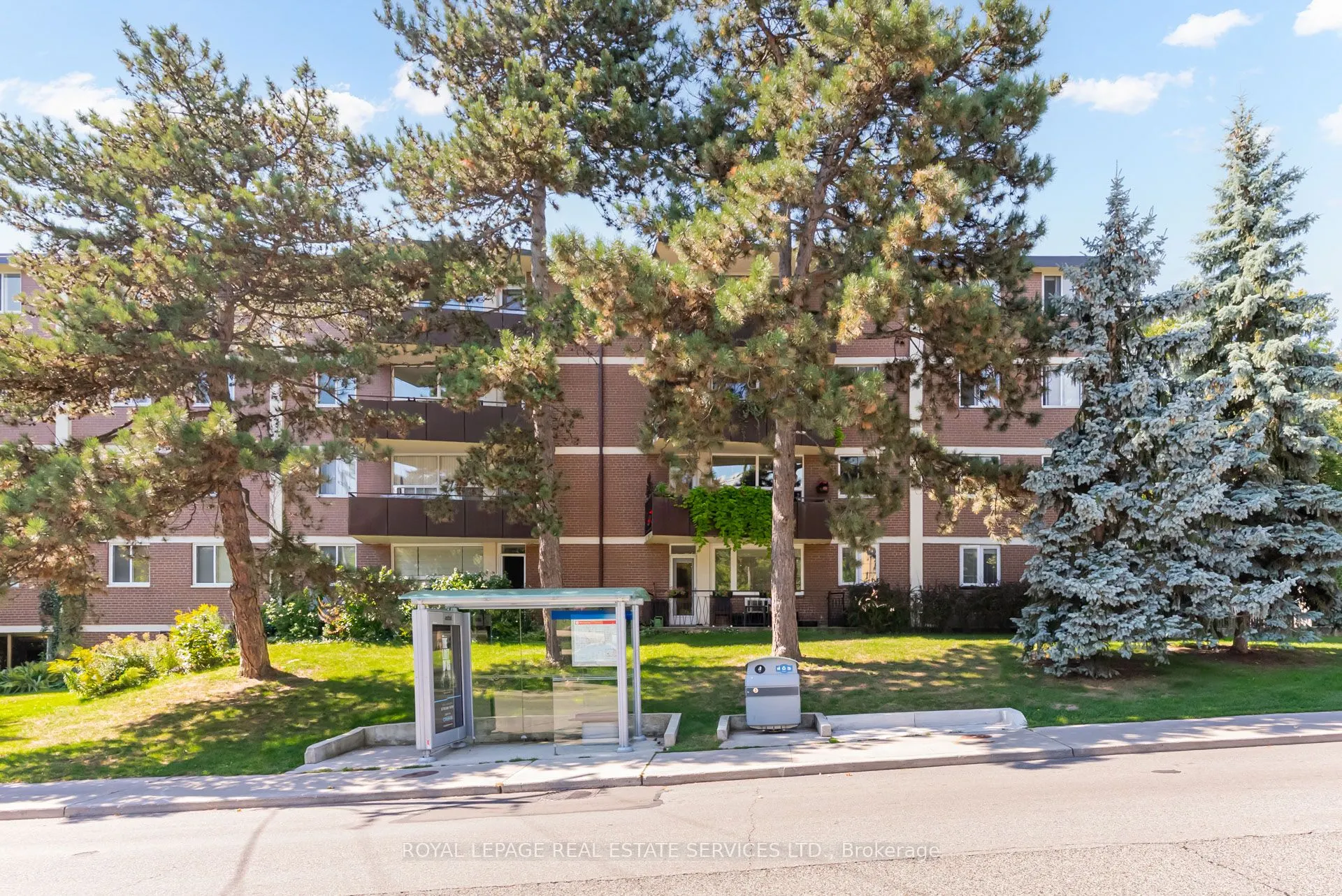 80 Coe Hill Drive, #221